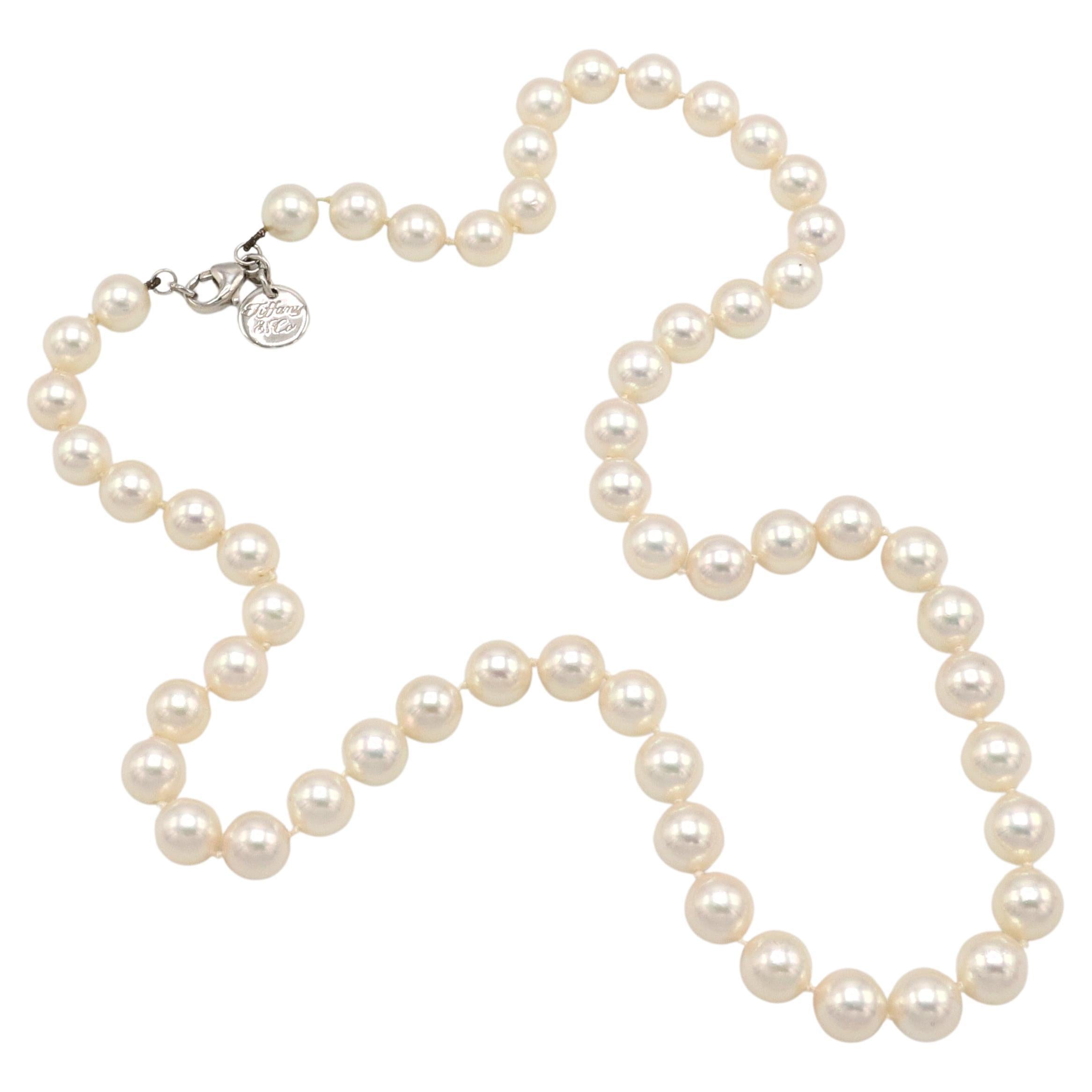 Tiffany & Co. Essential Cultured Pearl 18 Karat White Gold Necklace 