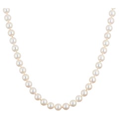 Tiffany & Co Essential Necklace 7mm Cultured Pearls 18k Yellow Gold Clasp 18"