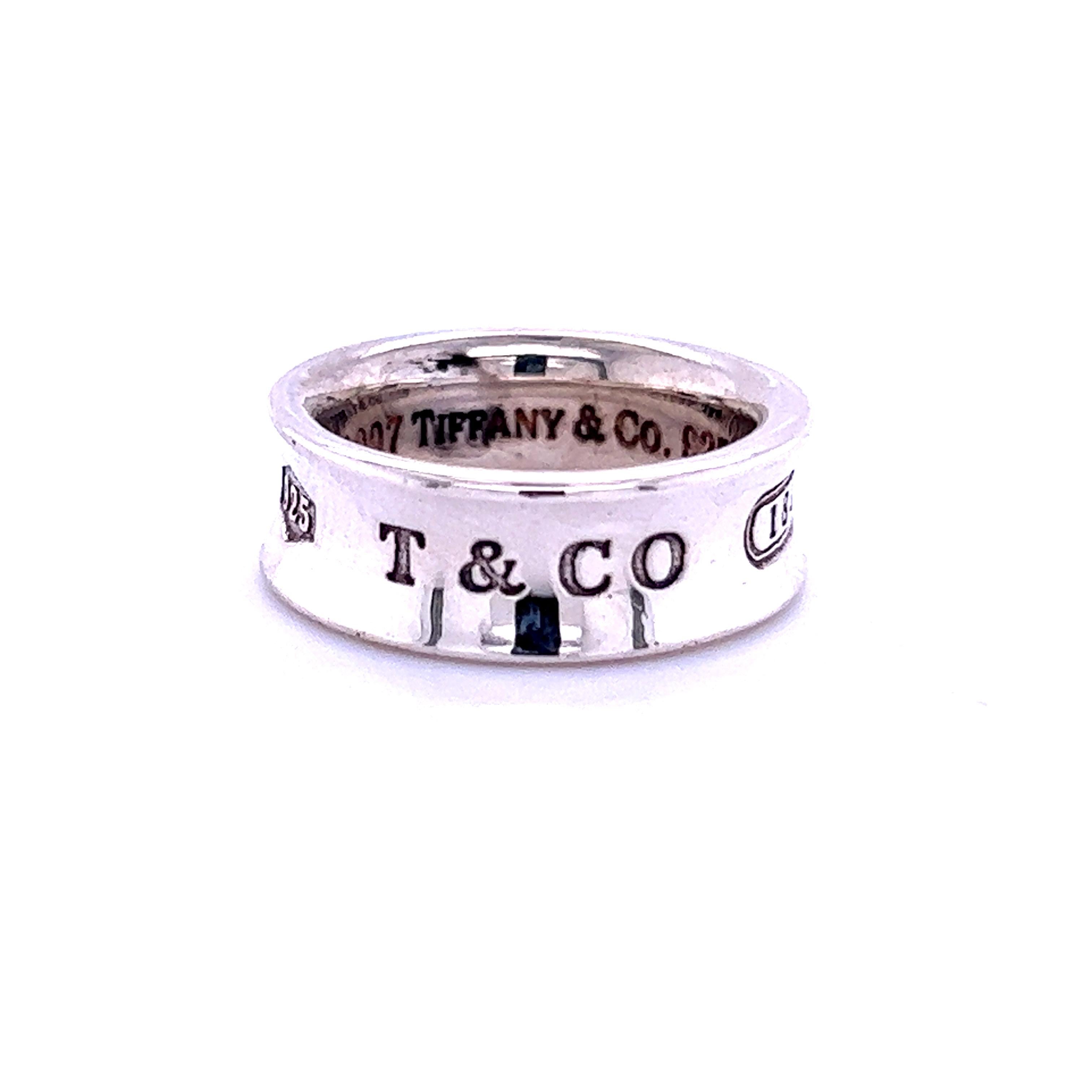 Bracelet concave Tiffany & Co Estate 1837 taille 4 argent 7 mm en vente 1