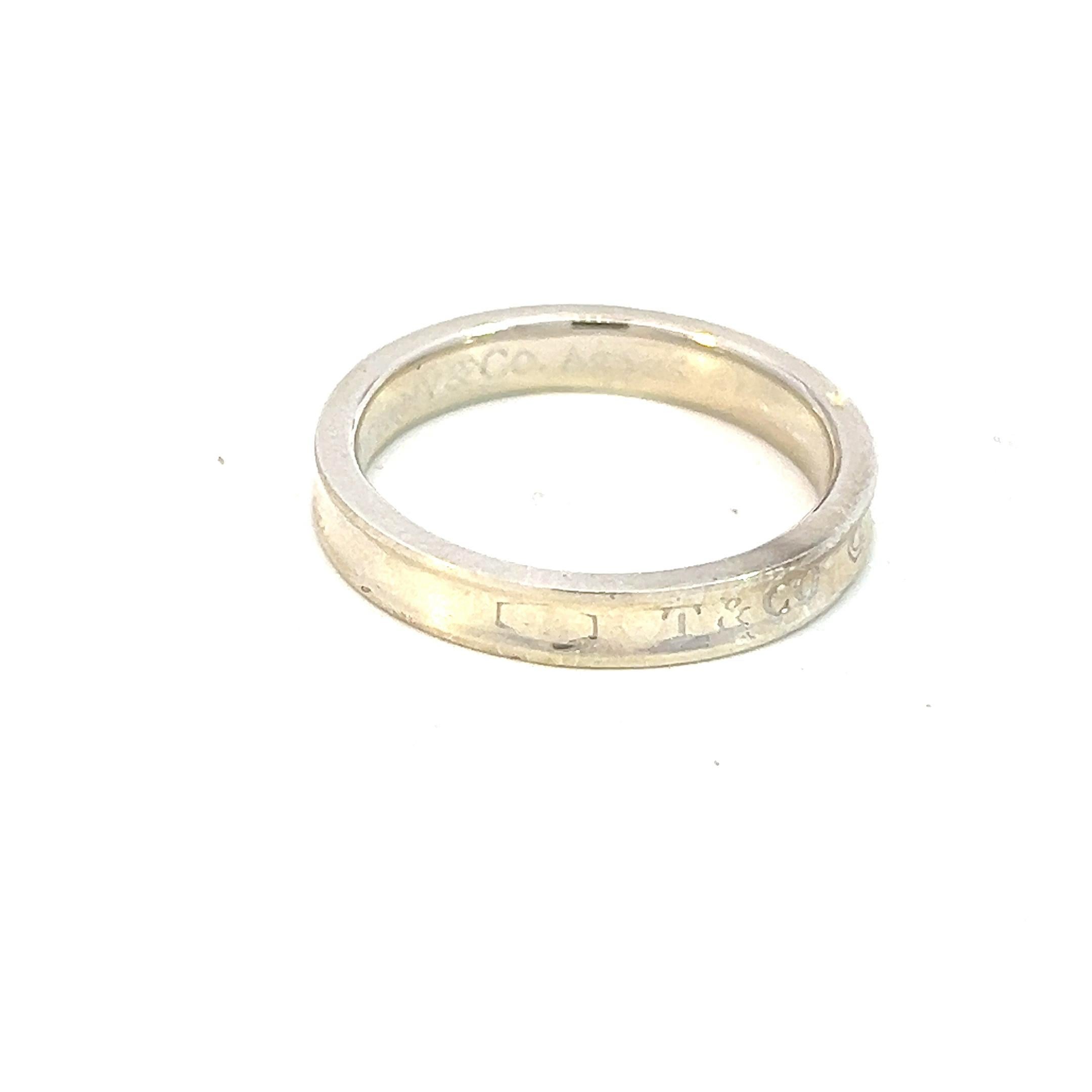 Authentic Tiffany & Co Estate 1837 Concave Ring Size 7.75 Sterling Silver TIF568

TRUSTED SELLER SINCE 2002

PLEASE SEE OUR HUNDREDS OF POSITIVE FEEDBACKS FROM OUR CLIENTS!!

FREE SHIPPING

DETAILS
Style: 1837 Concave
Ring Size: 7.75
Metal: Sterling