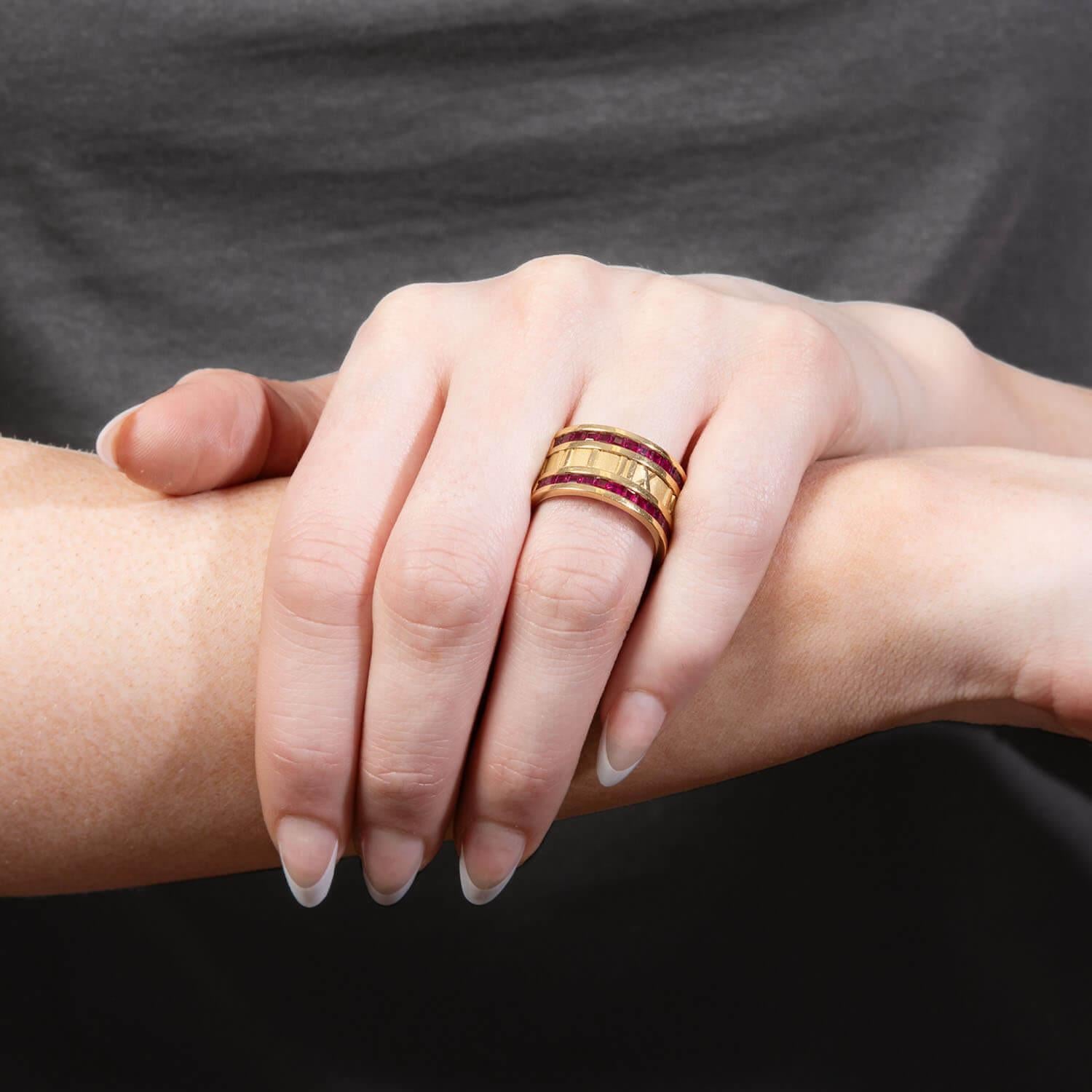 TIFFANY & CO. Estate 18k Ruby Atlas Ring 2