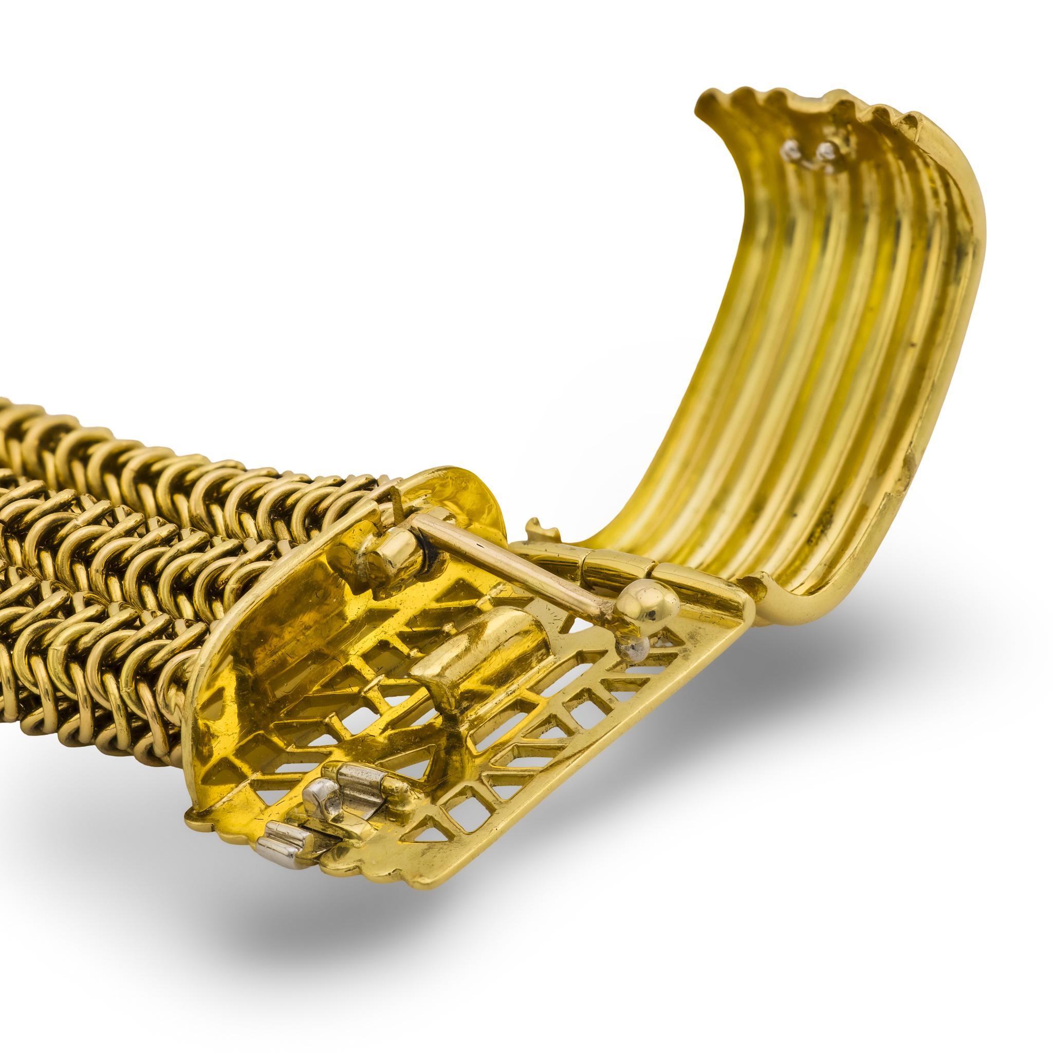 TIFFANY & CO. Estate 18k Three-Strand Bracelet For Sale 2