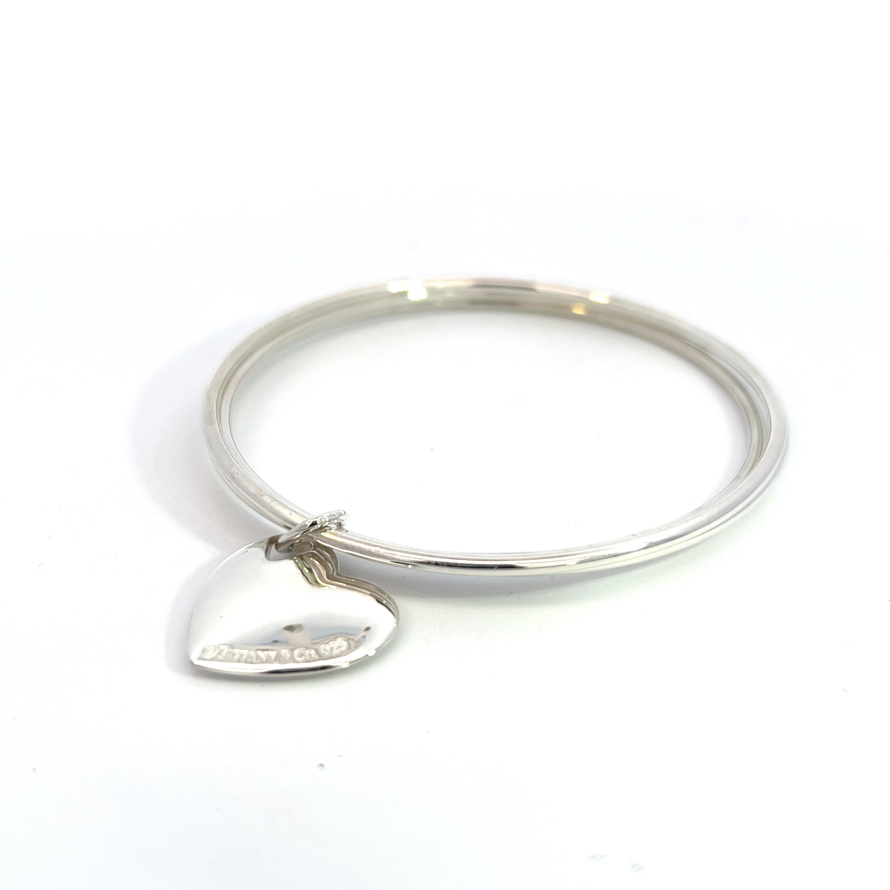 Tiffany & Co Estate 3 Bangle with Heart 7.5
