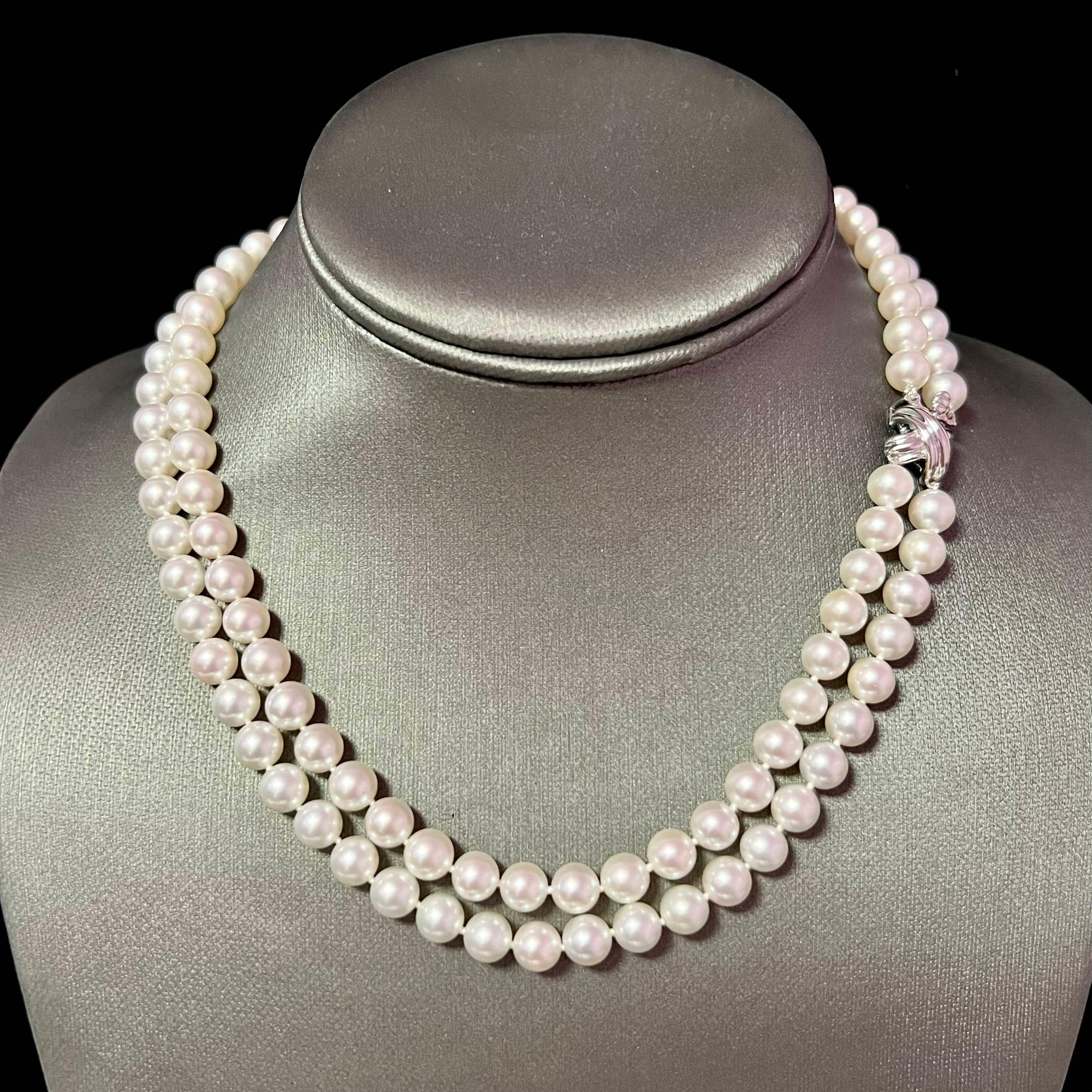 Tiffany & Co Estate Akoya Pearl Necklace 16-17