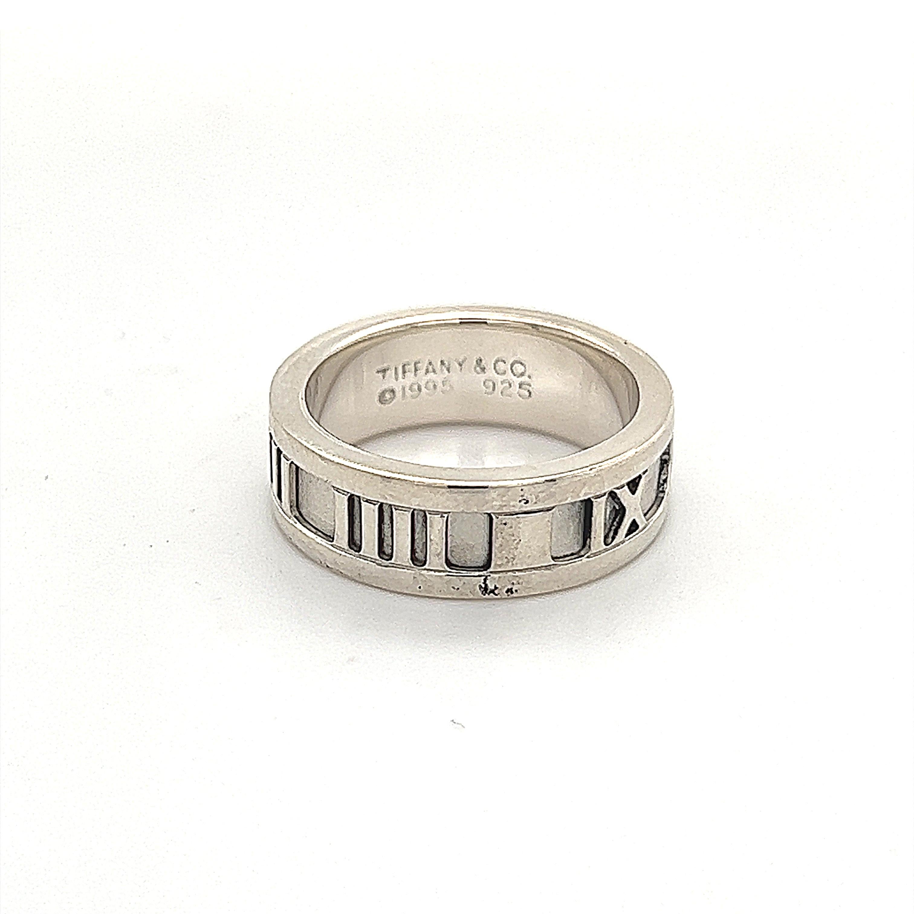 roman numeral tiffany ring