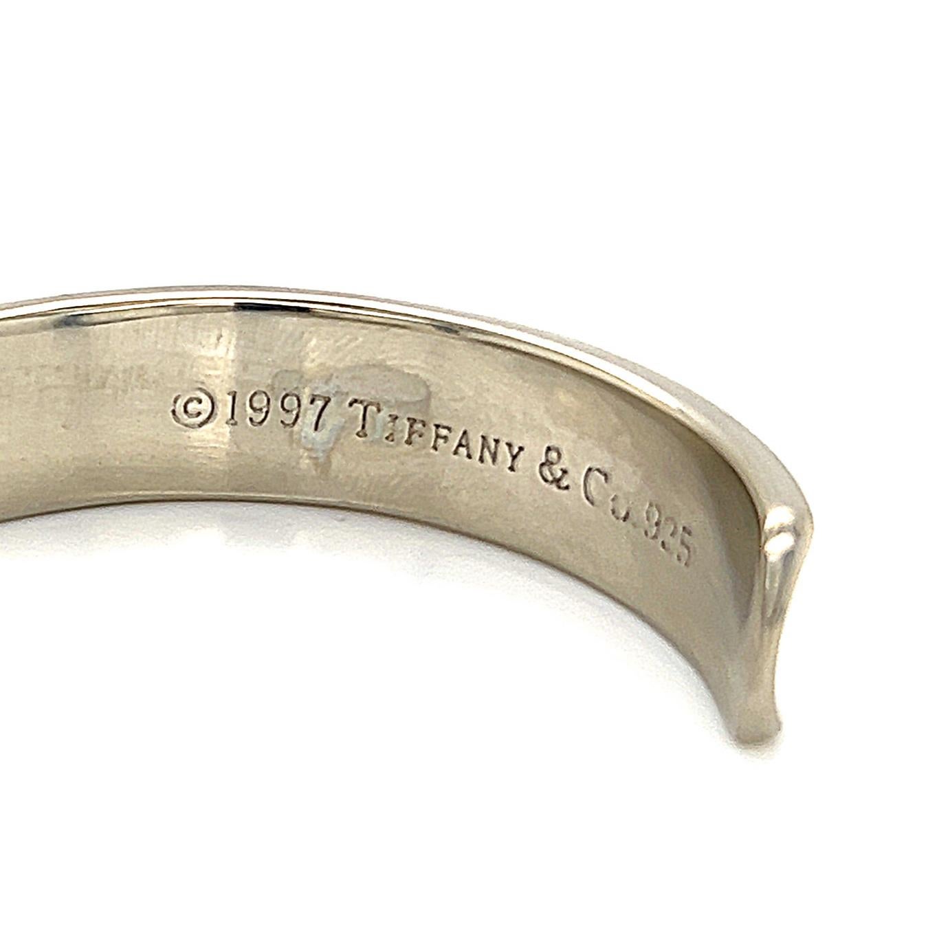 Tiffany & Co. Estate Bangle Bracelet Sterling Silver 28.6 Grams In Good Condition In Brooklyn, NY