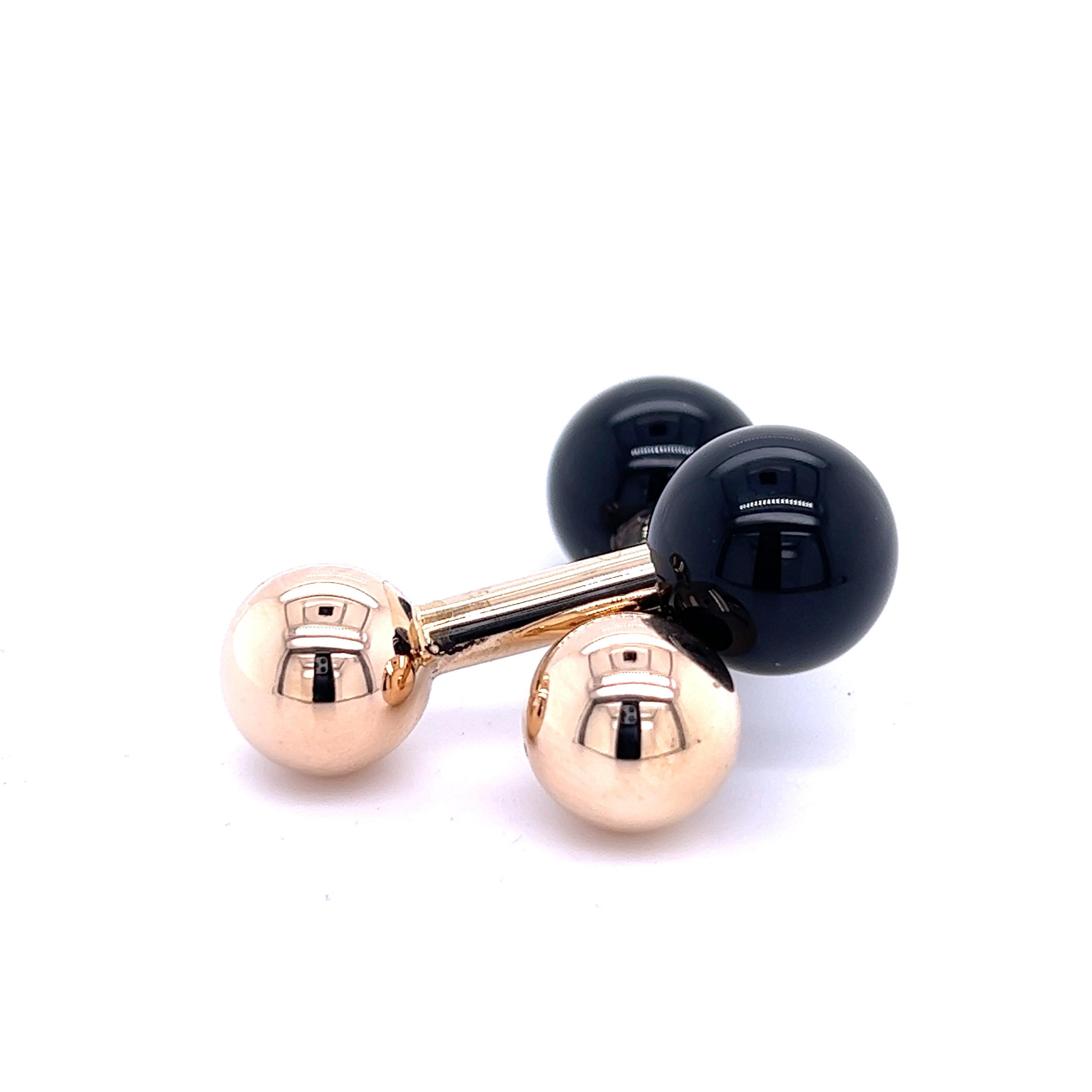 Tiffany & CO Estate Black Onyx Barbell Cufflinks 14k Y Gold TIF352

These elegant Authentic Tiffany & Co Men's Onyx Cufflinks have a weight of 8 Grams.

Many clients wish to purchase the items as is and have requested that they not be cleaned.

We