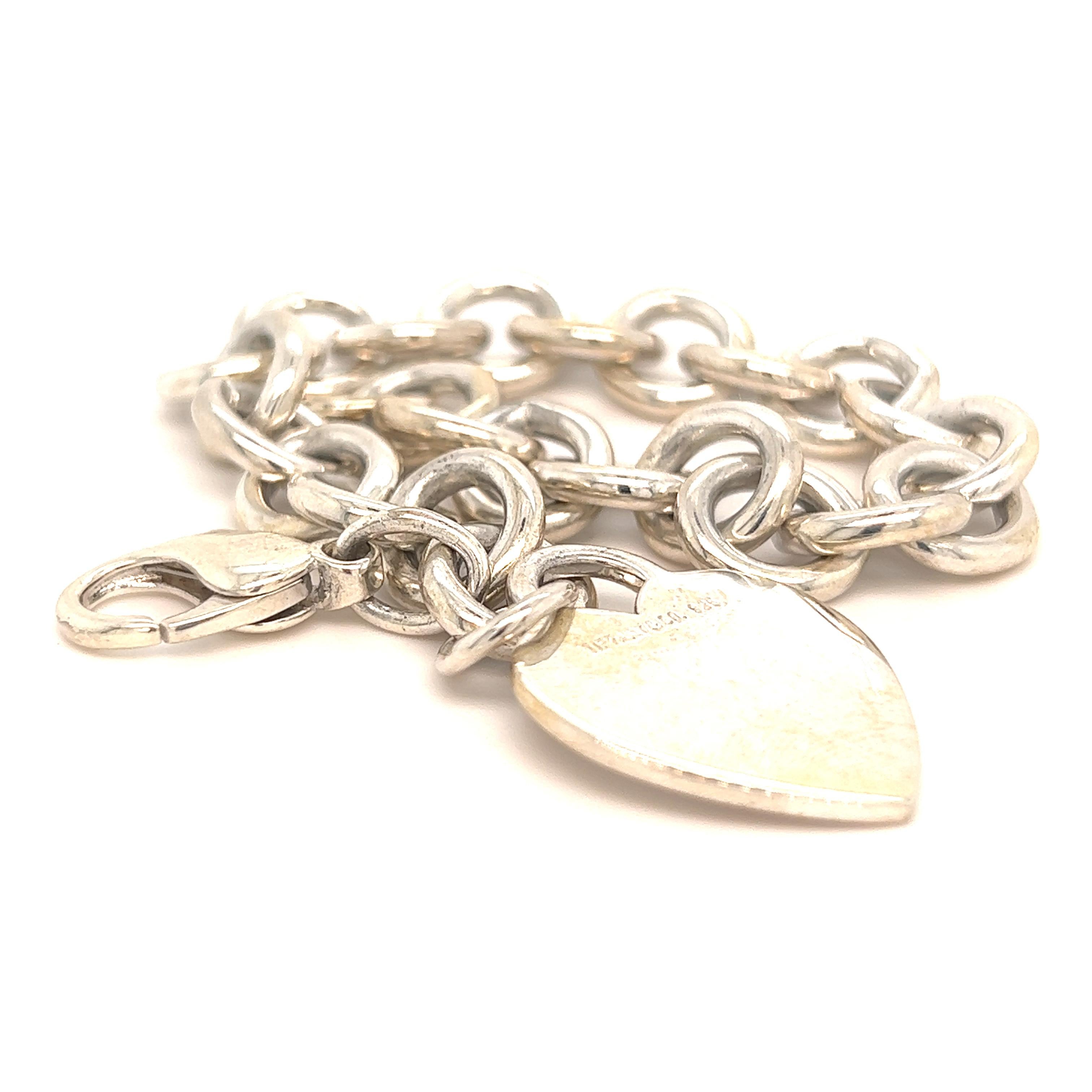 Tiffany & Co Estate Bracelet with Heart Charm Sterling Silver 35.6 Grams For Sale 3
