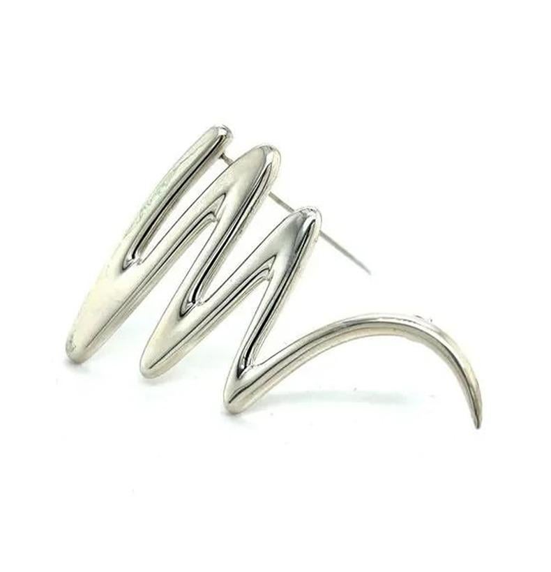 Tiffany & Co Estate Brooch Pin Sterling Silver By Paloma Picasso TIF839

TRUSTED SELLER SINCE 2002

PLEASE SEE OUR HUNDREDS OF POSITIVE FEEDBACKS FROM OUR CLIENTS!!

FREE SHIPPING!!

DETAILS
Style: Wave
Weight: 14.5 Grams
Metal: Sterling Silver
By: