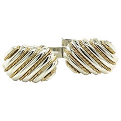 Tiffany
Co Estate Cufflinks 18k Y Gold + Sterling Silver Tiffany
Co Estate Cufflinks 18k Y Gold + Sterling Silver