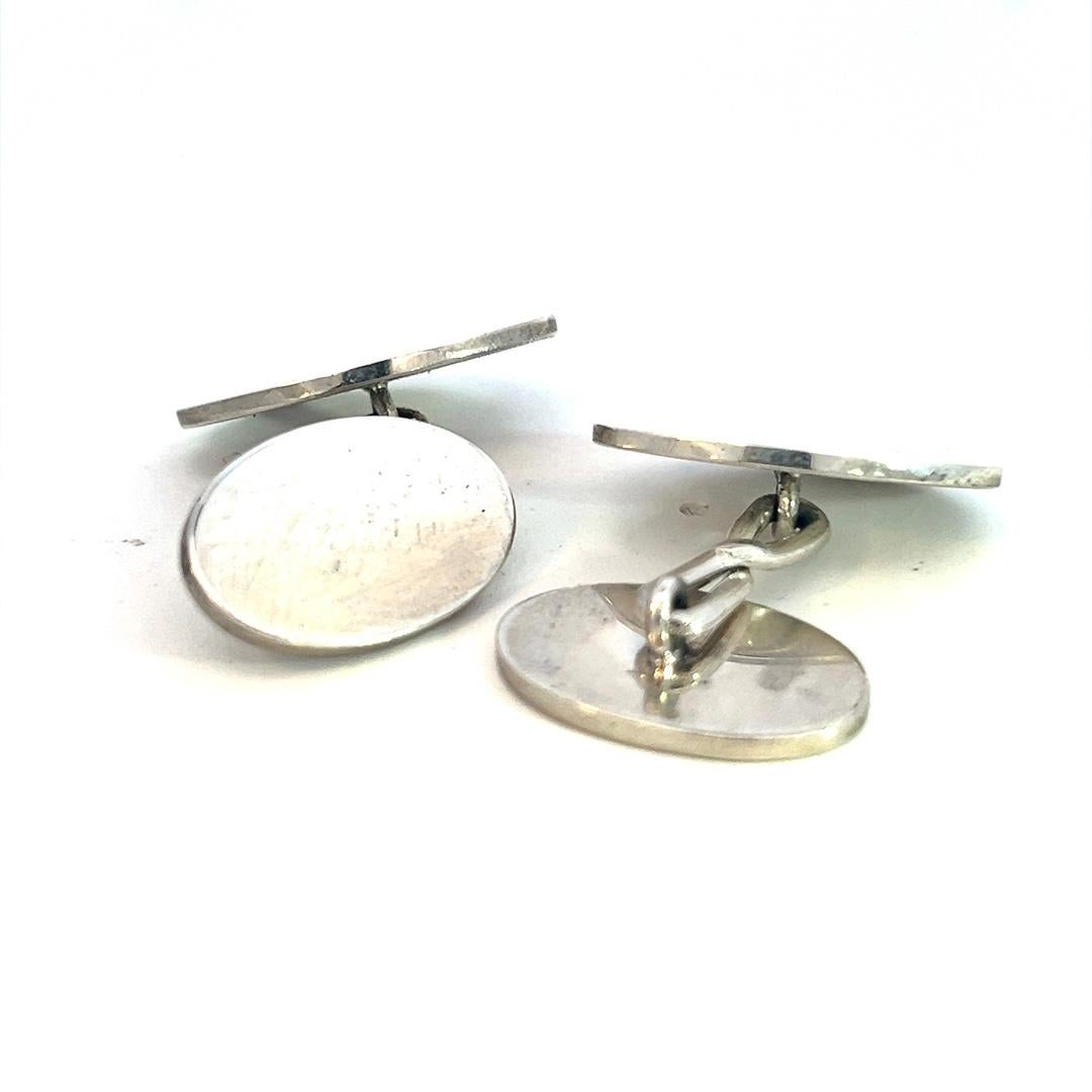 Gemelos Tiffany & Co Estate Plata de ley TIF670

VENDEDOR DE CONFIANZA DESDE 2002

¡¡POR FAVOR VEA NUESTROS CIENTOS DE COMENTARIOS POSITIVOS DE NUESTROS CLIENTES!!
Recién pulido
ENVÍO GRATUITO

DETALLES
Metal: Plata de ley
Peso: 14,8 gramos

Estas