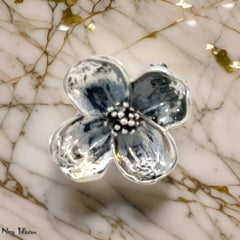 Tiffany & Co Nachlass Hundeholz-Blumenbrosche aus Sterlingsilber 4,45 Gramm