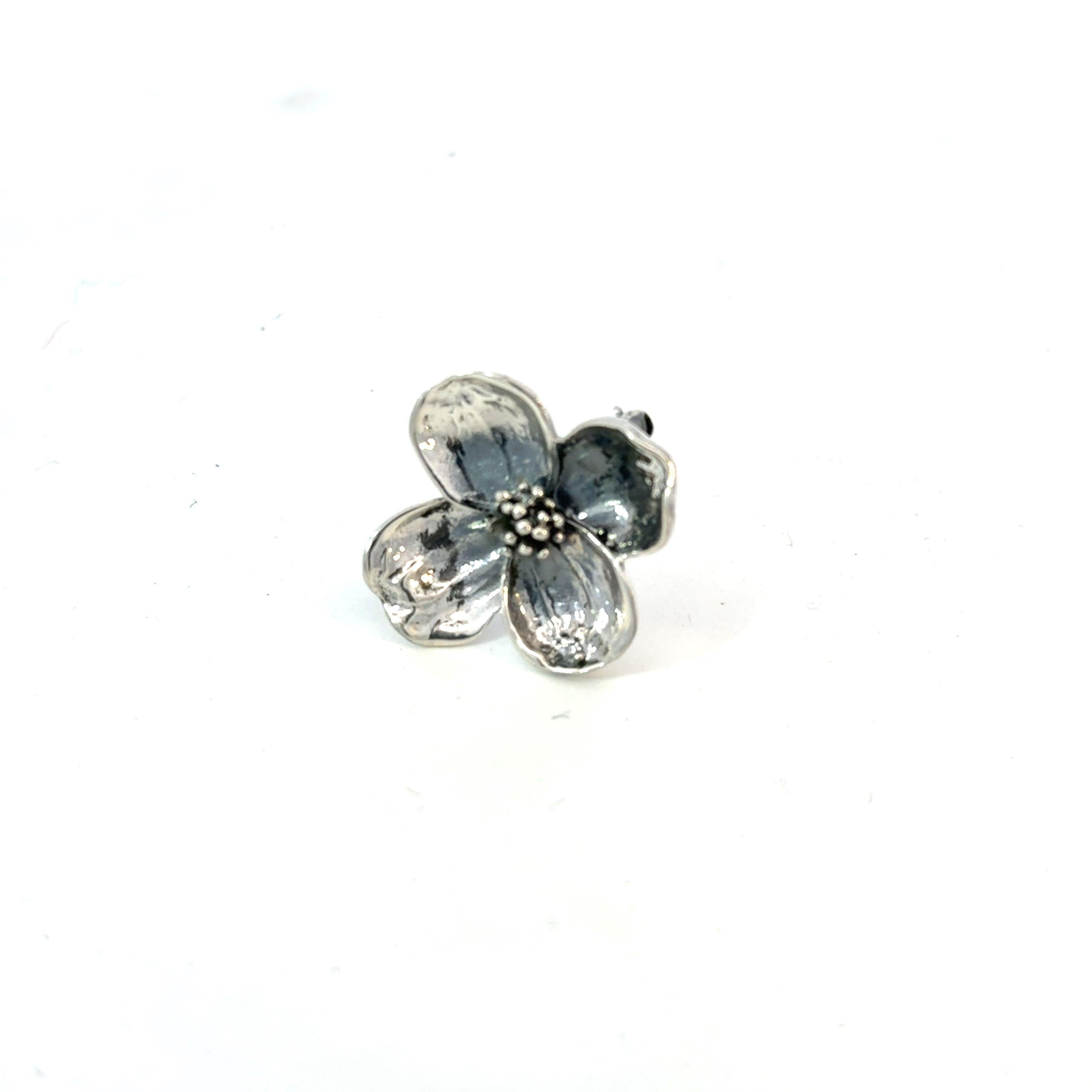 Tiffany & Co Estate Dogwood Flower Brooch Sterling Silver 4.45 Grams For Sale 2