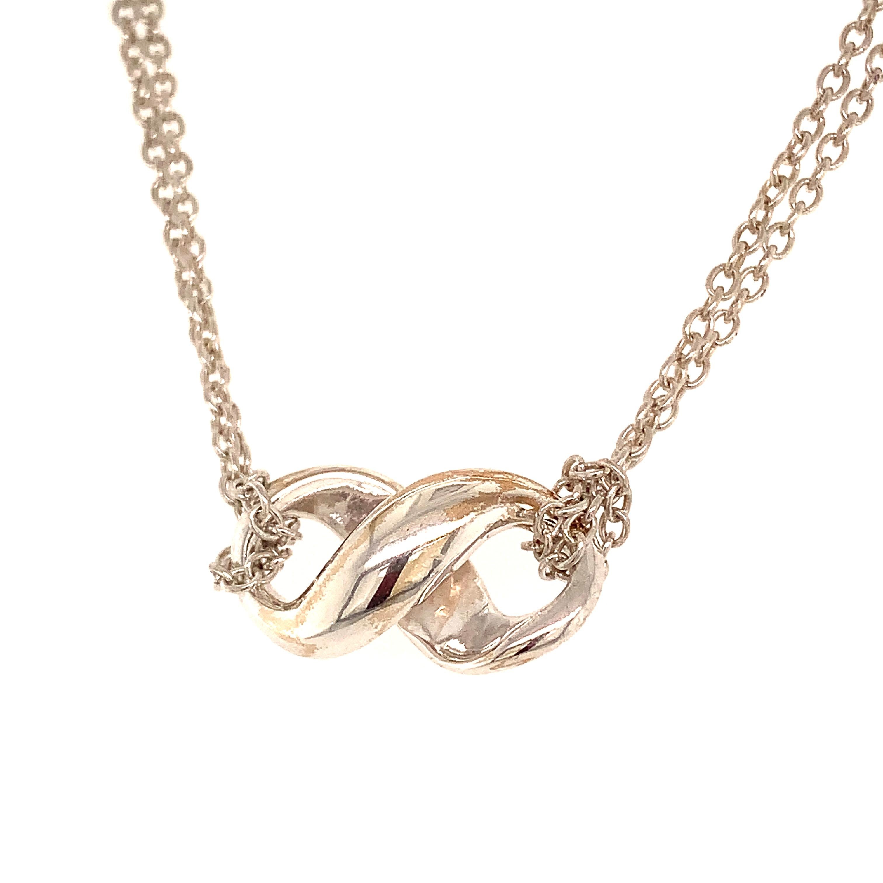 Women's Tiffany & Co. Estate Double Chain Infinity Necklace Sterling Silver For Sale