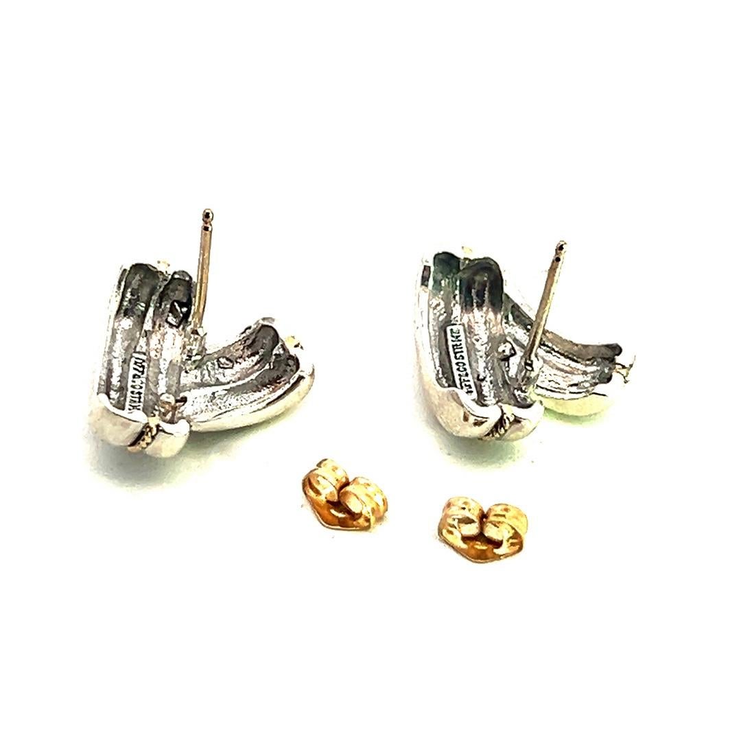 Tiffany & Co. Orecchini Estate in oro giallo 14k e argento sterling In condizioni buone in vendita a Brooklyn, NY