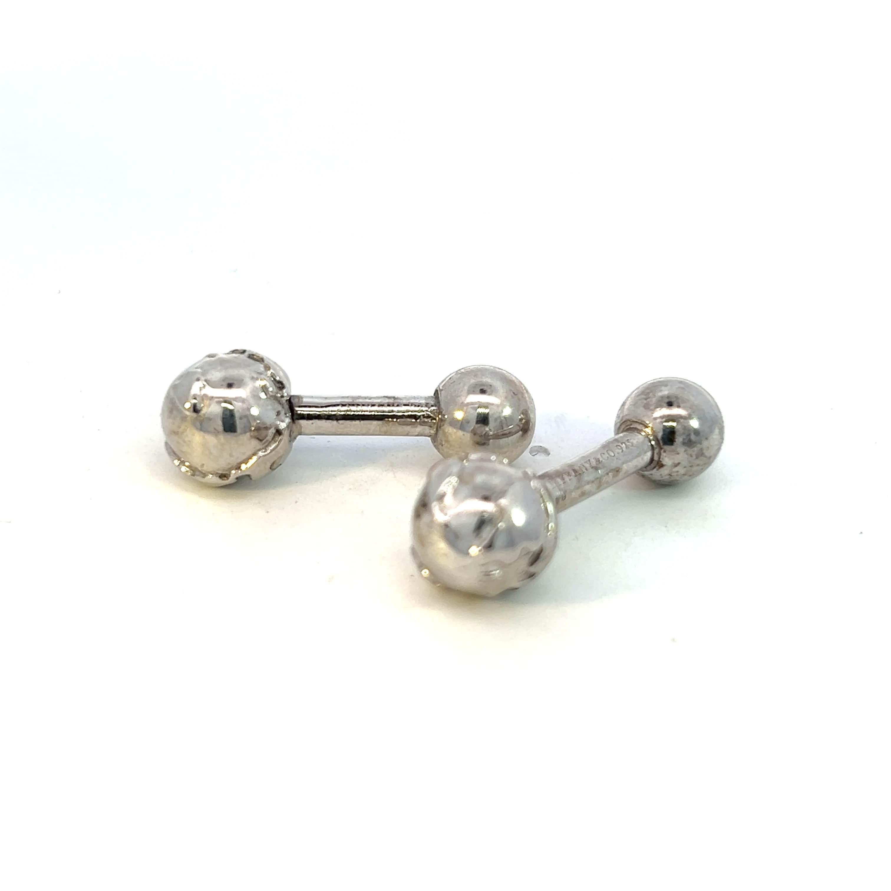 Tiffany & Co Estate Globe Cufflinks Sterling Silver  In Good Condition For Sale In Brooklyn, NY