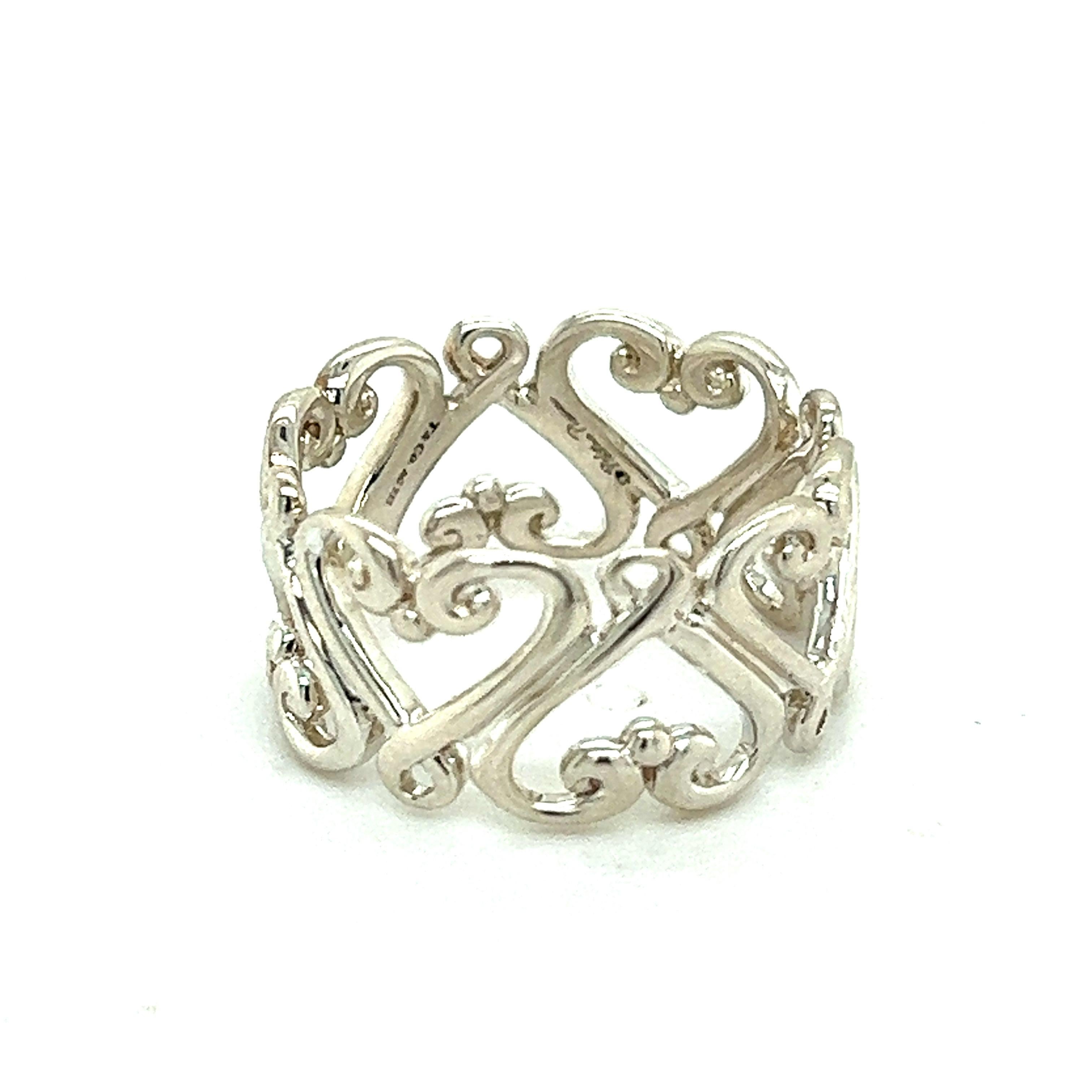 Authentic Tiffany & Co Estate Heart Band Ring 5 Silver By Paloma Picasso TIF462

This elegant Authentic Tiffany & Co Ring.

TRUSTED SELLER SINCE 2002

PLEASE SEE OUR HUNDREDS OF POSITIVE FEEDBACKS FROM OUR CLIENTS!!

FREE SHIPPING!!

DETAILS
Size: