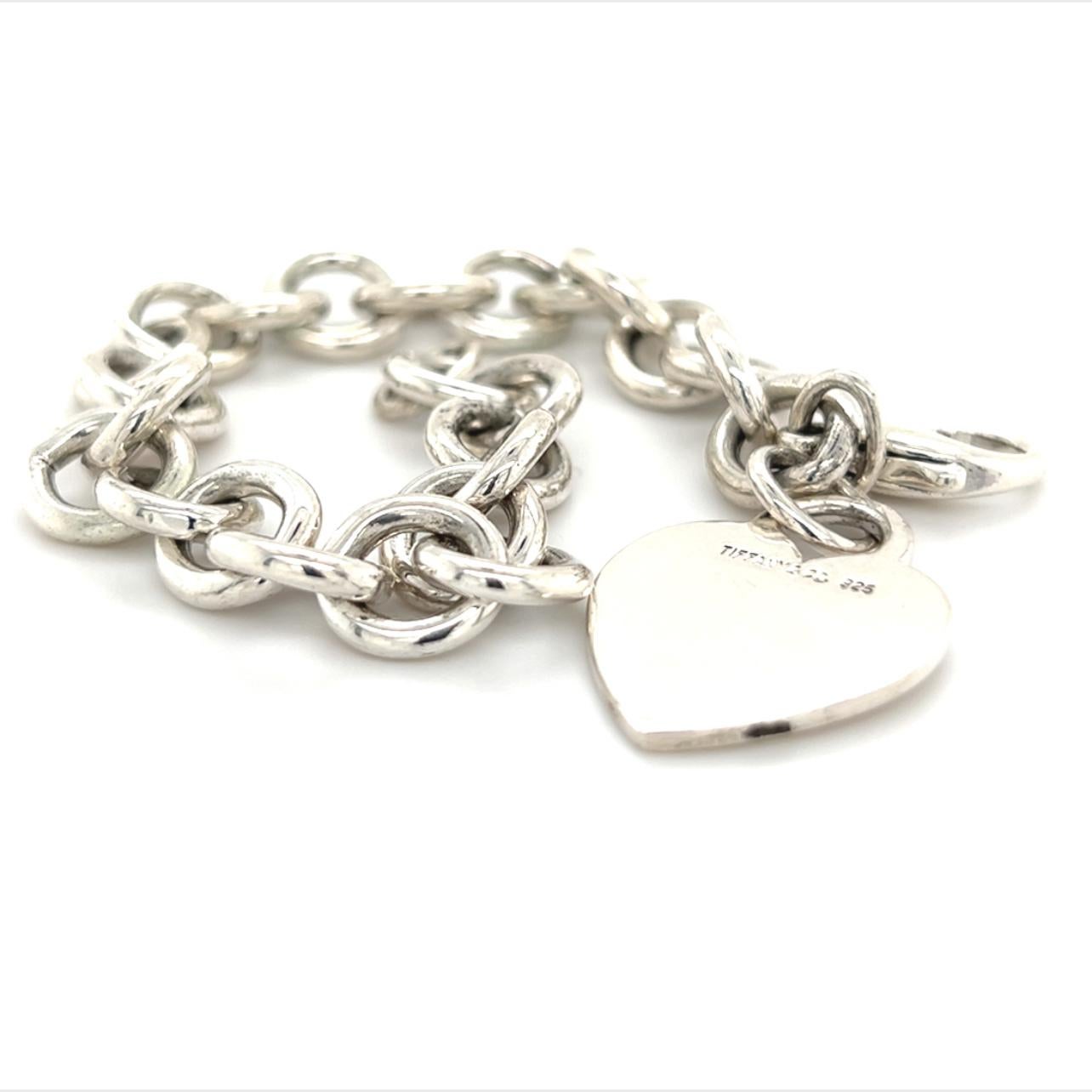 Tiffany & Co Estate Heart Charm Bracelet Sterling Silver 36 Grams In Good Condition For Sale In Brooklyn, NY