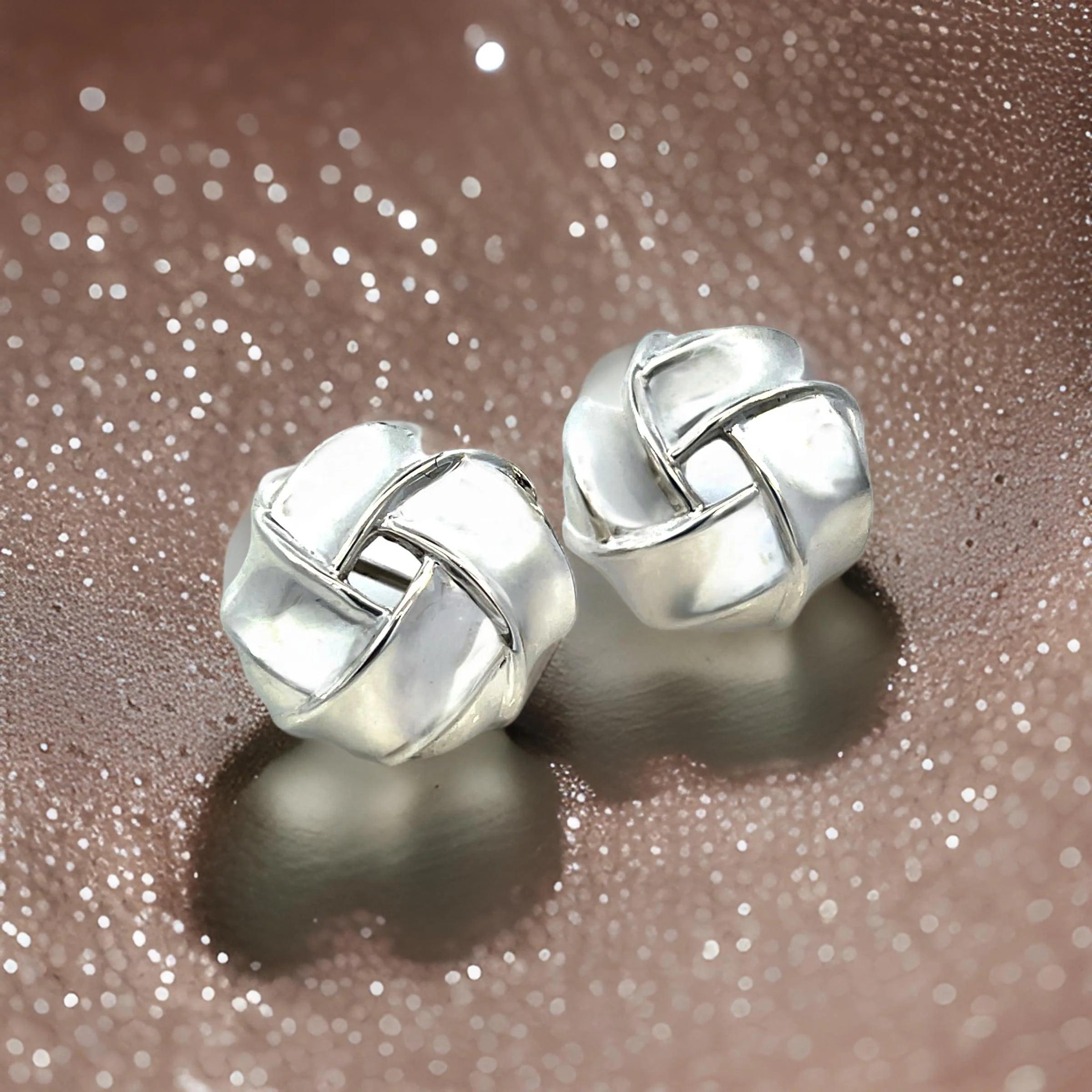 Tiffany & Co Estate Large Love Knot Earrings Sterling Silver In Good Condition In Brooklyn, NY