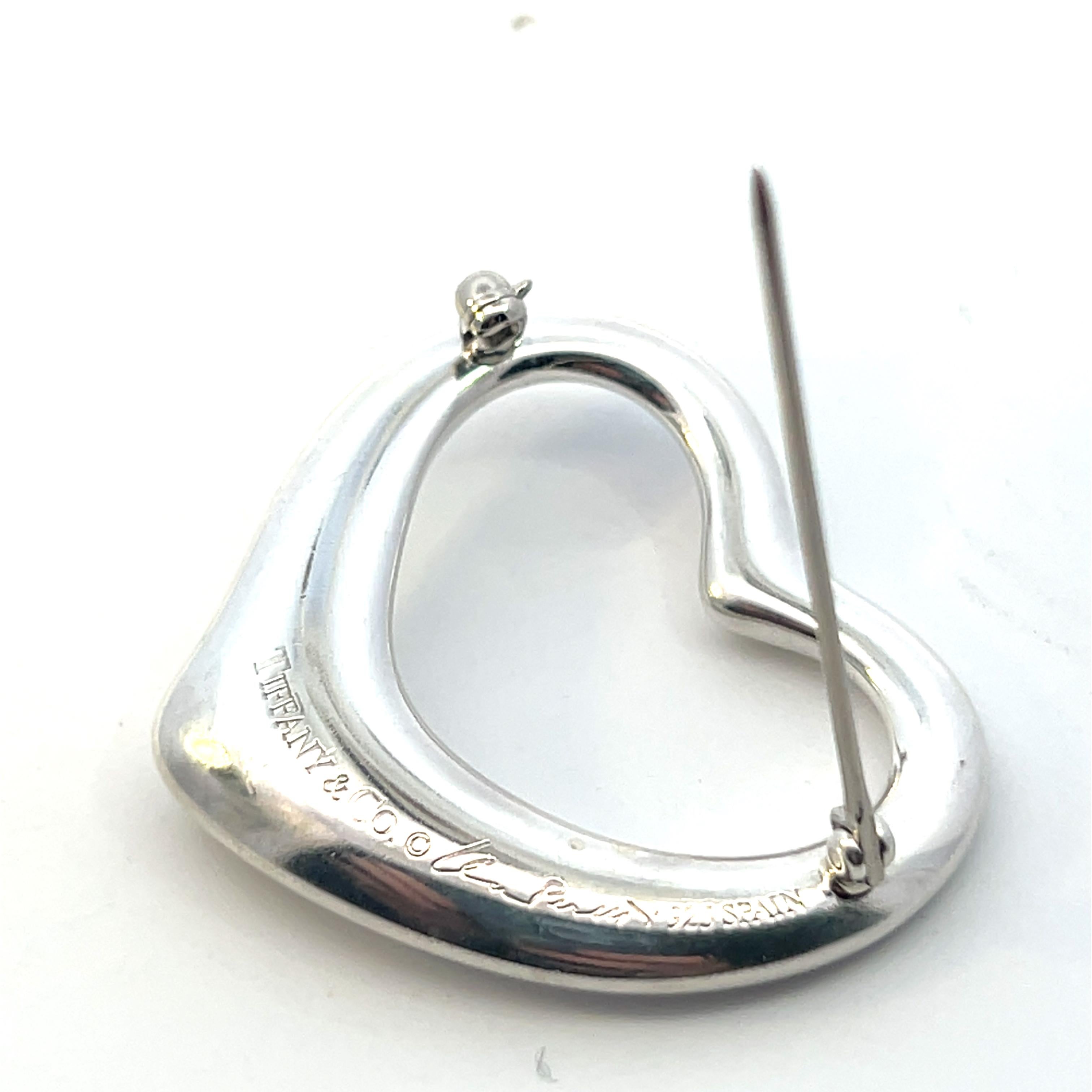 Women's Tiffany & Co Estate Large Open Heart Brooch By Elsa Peretti Silver For Sale