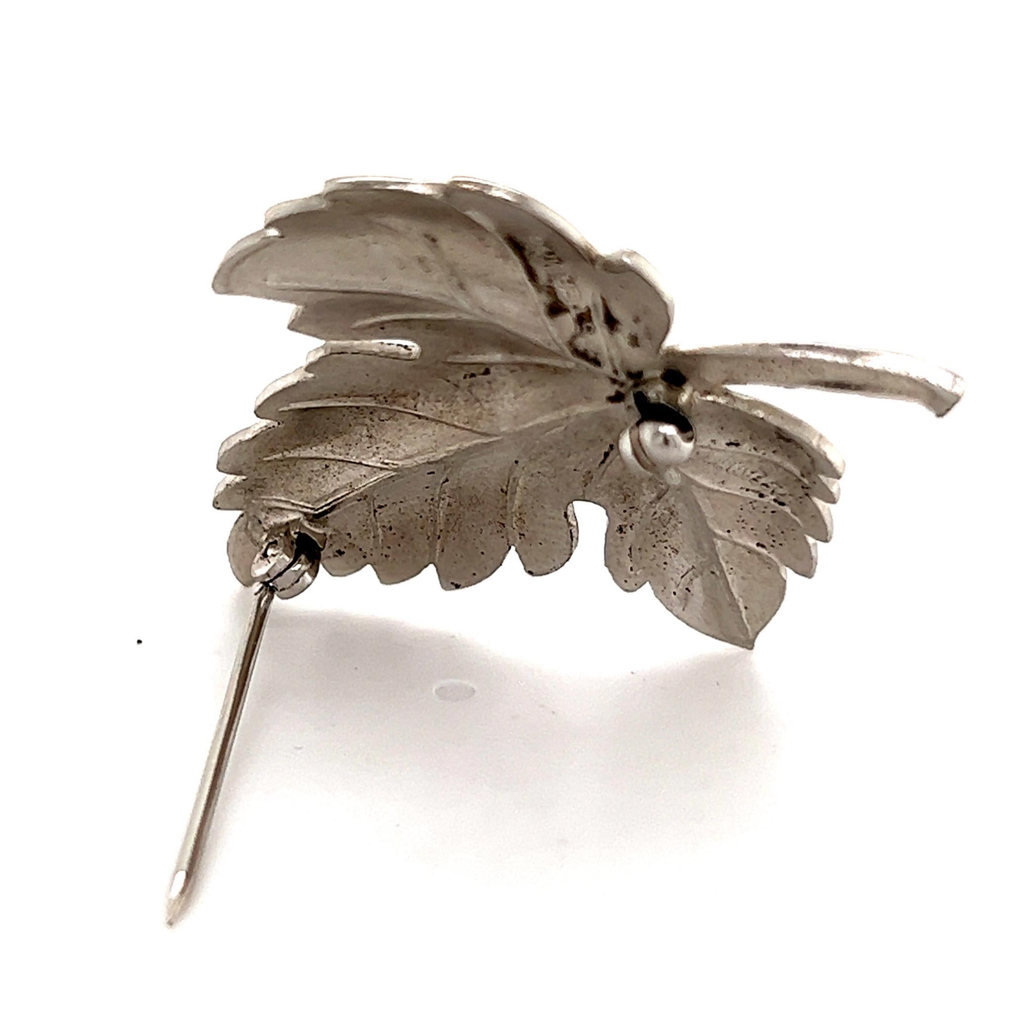 Tiffany & Co Estate Leaf Brooch Pin Sterling Silver 7 Grams TIF300

TRUSTED SELLER SINCE 2002

PLEASE SEE OUR HUNDREDS OF POSITIVE FEEDBACKS FROM OUR CLIENTS!!

FREE SHIPPING!!

DETAILS
Style: Leaf
Weight: 7 Grams
Metal: Sterling Silver

The Tiffany