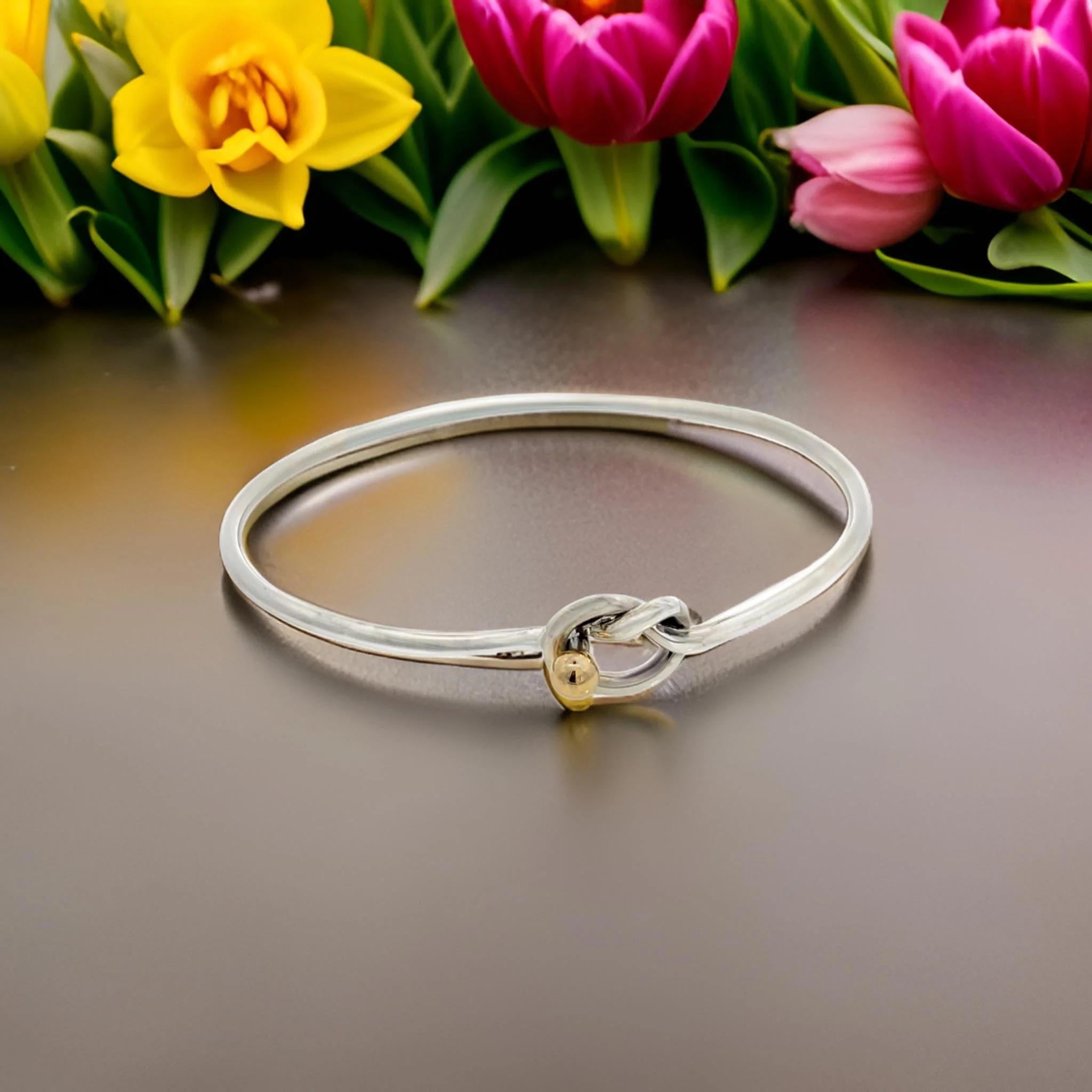 Authentique Tiffany & Co Estate Love Knot Bangle 6.5