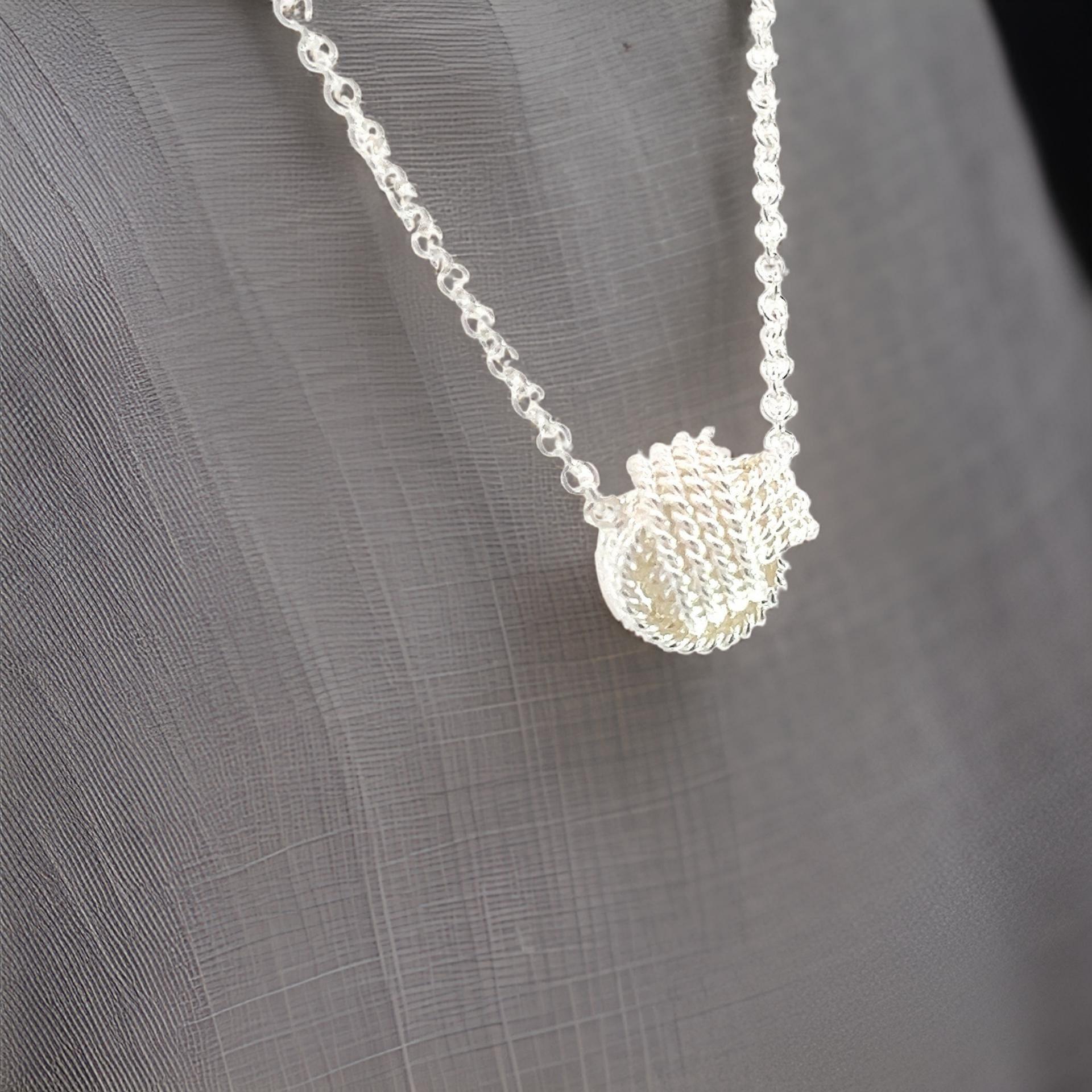 Tiffany & Co Estate Love Knot Necklace 17