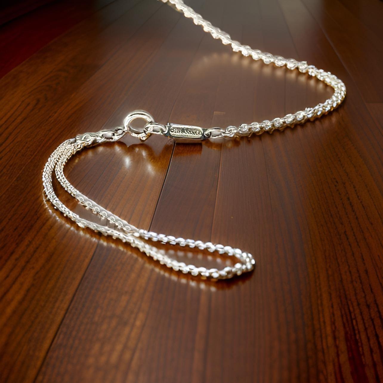 Tiffany & Co Estate Love Knot Necklace 17