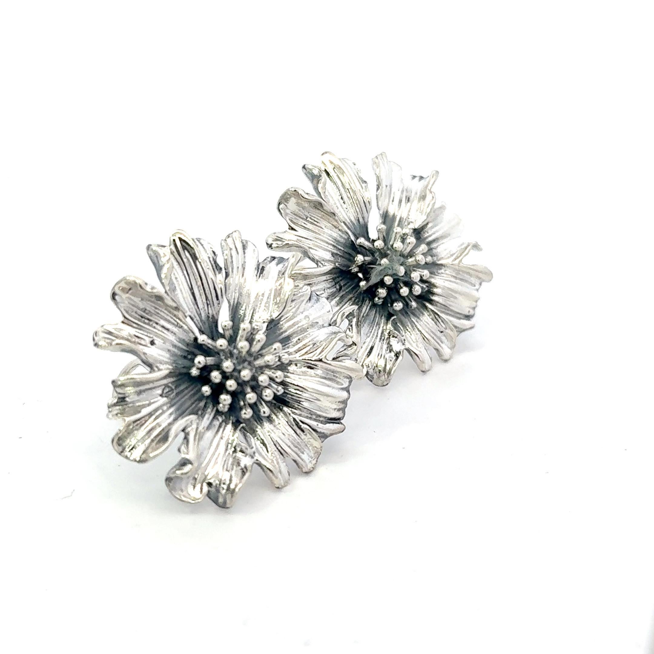 Tiffany & Co Marigold Flower Pierced Earrings Sterling Silver Estate For Sale 7