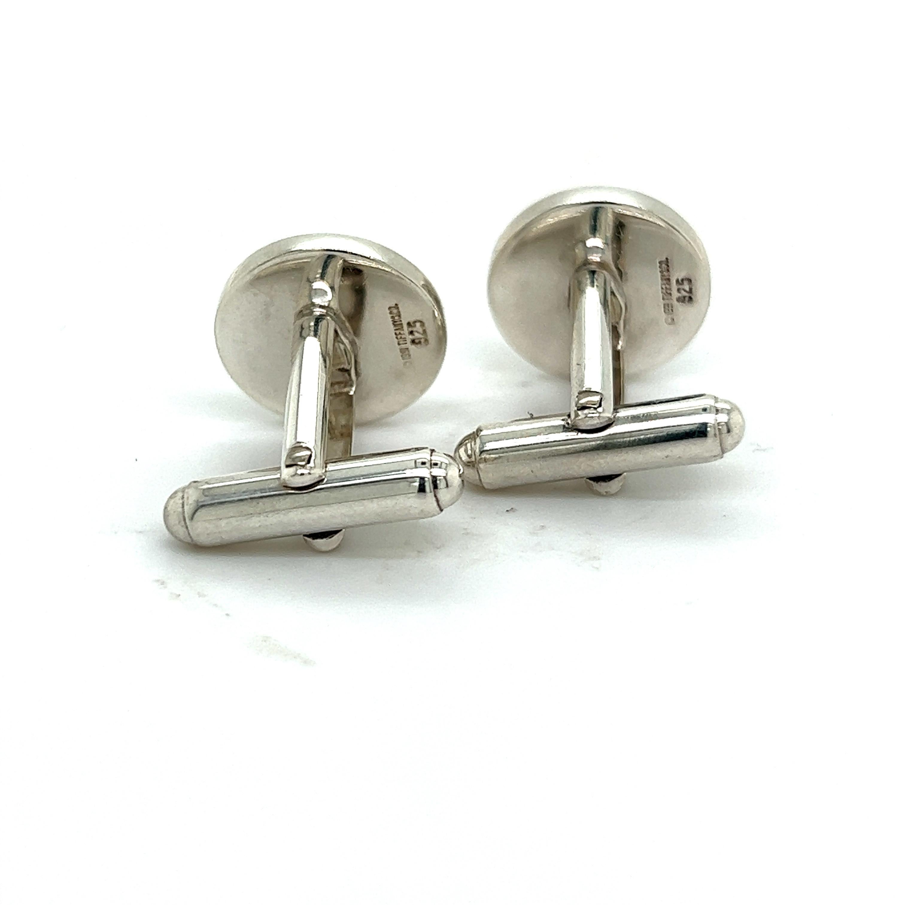 Tiffany & Co Estate Mens Chevron Circle Cufflinks Sterling Silver  In Good Condition For Sale In Brooklyn, NY