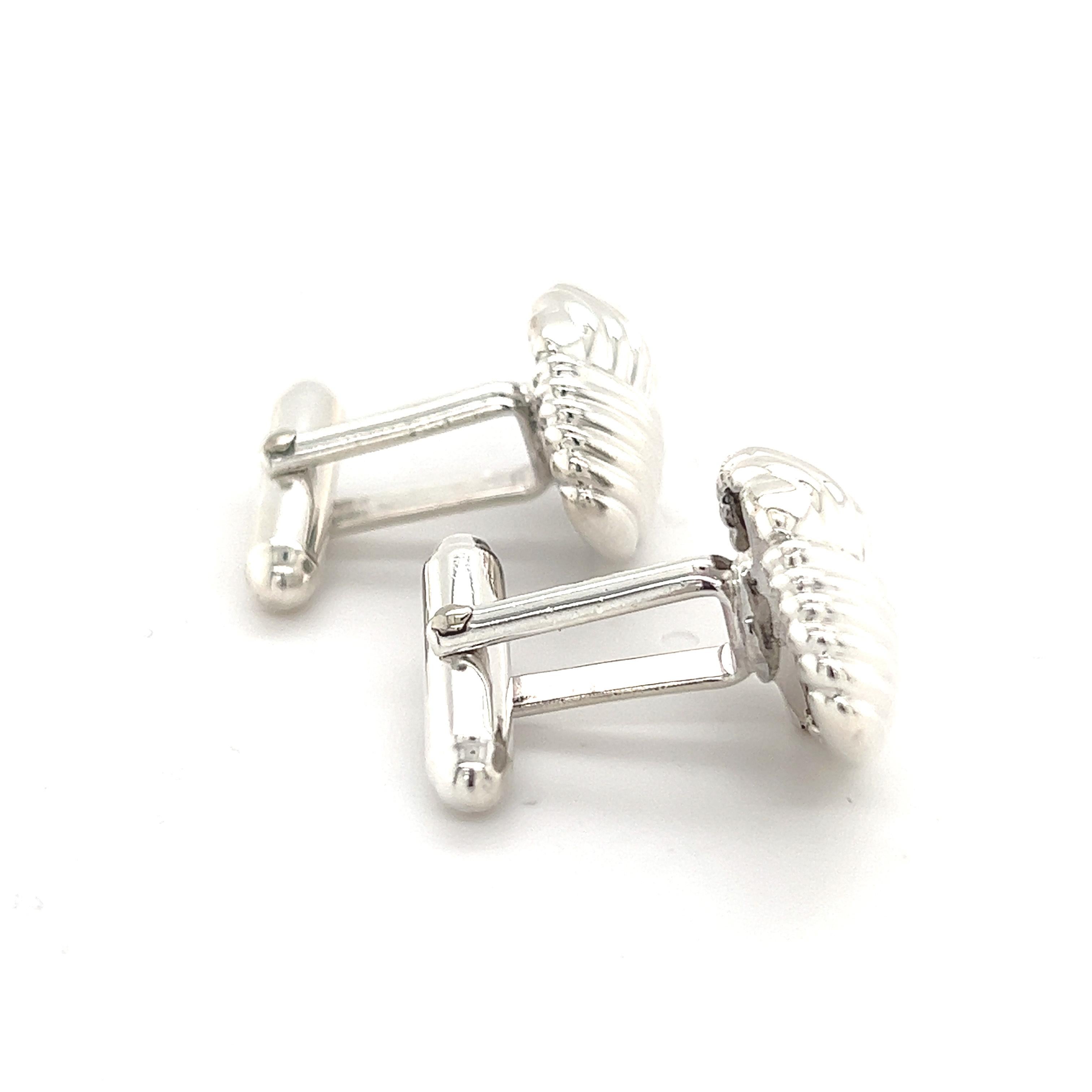 Tiffany & Co Estate Mens Designed Cufflinks Sterling Silver 9.9 Grams TIF240

TRUSTED SELLER SINCE 2002

PLEASE SEE OUR HUNDREDS OF POSITIVE FEEDBACKS FROM OUR CLIENTS!!

FREE SHIPPING

DETAILS
Metal: Sterling Silver 
Weight: 9.9 Grams

These