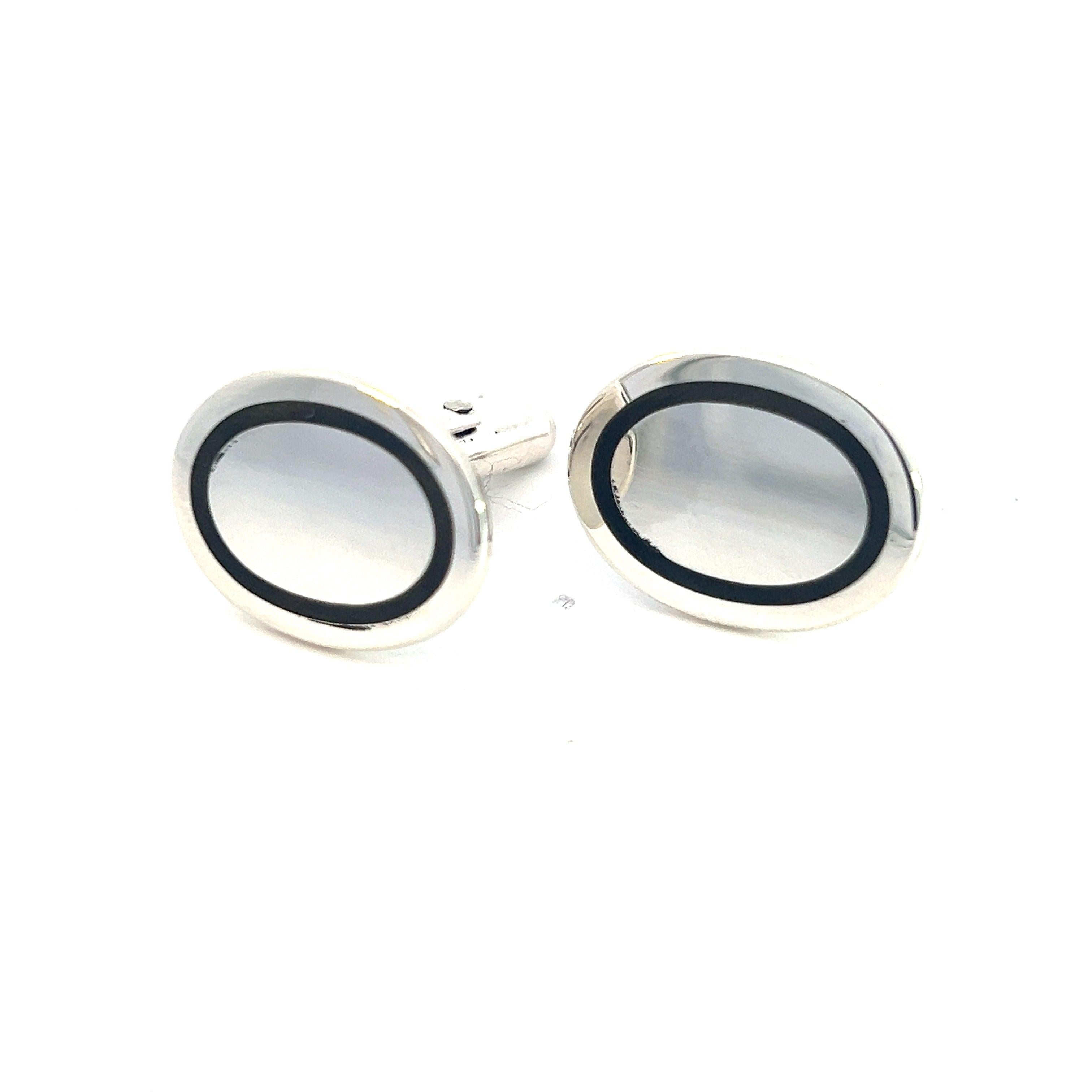 Auténticos gemelos Tiffany & Co Estate para caballero de plata y esmalte azul Plata TIF605

VENDEDOR DE CONFIANZA DESDE 2002

¡¡POR FAVOR VEA NUESTROS CIENTOS DE COMENTARIOS POSITIVOS DE NUESTROS CLIENTES!!

ENVÍO GRATUITO

DETALLES
Estilo Gemelos