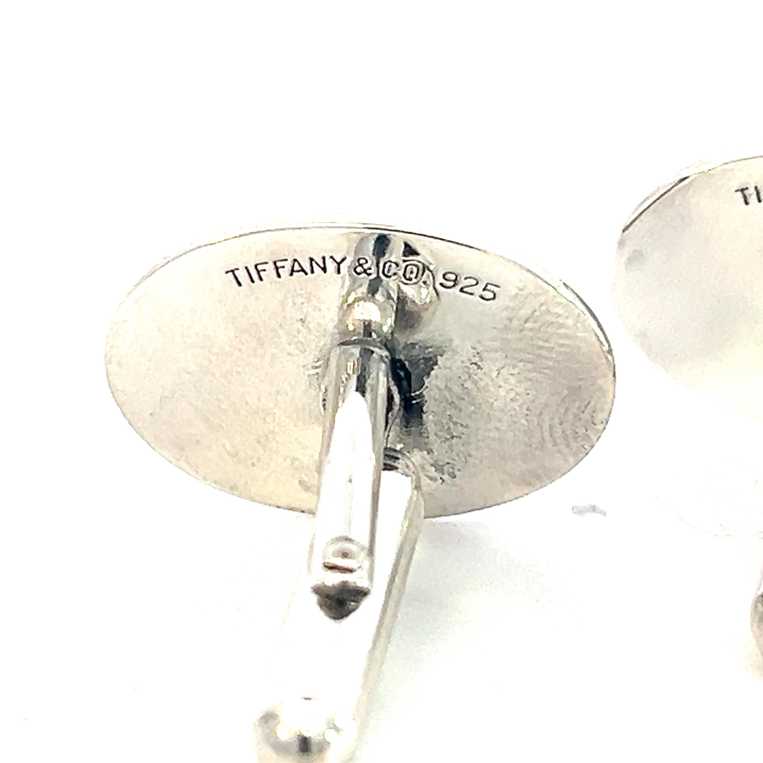 Tiffany & Co Estate Mens Silver & Blue Enamel Cufflinks Silver Pour hommes en vente