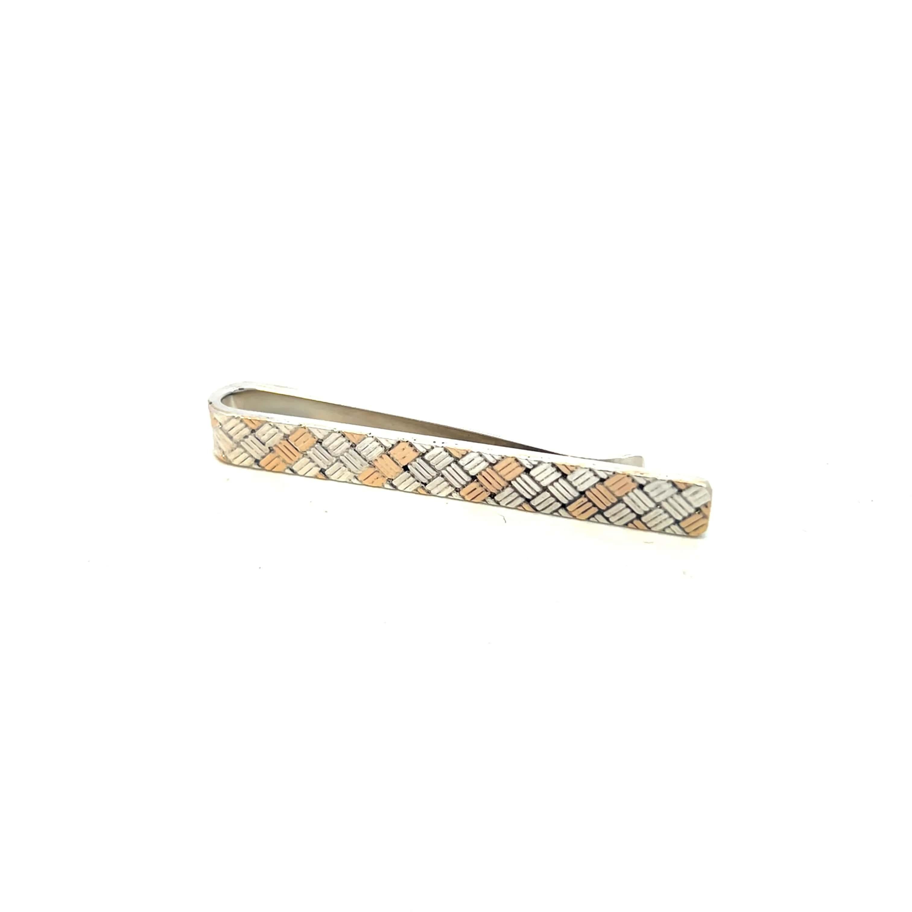Tiffany & Co Estate Alfiler de corbata con clip de plata de ley + oro de 14 quilates en Bueno estado para la venta en Brooklyn, NY