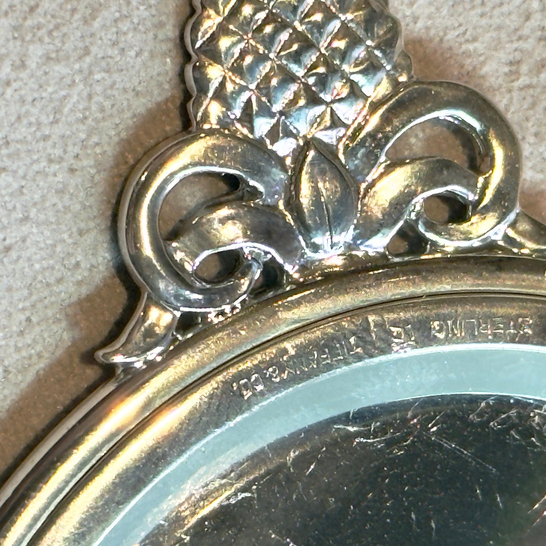 Tiffany & Co Ananas-Handspiegel aus Sterlingsilber 58 Gramm Nachlass von Tiffany & Co Damen im Angebot