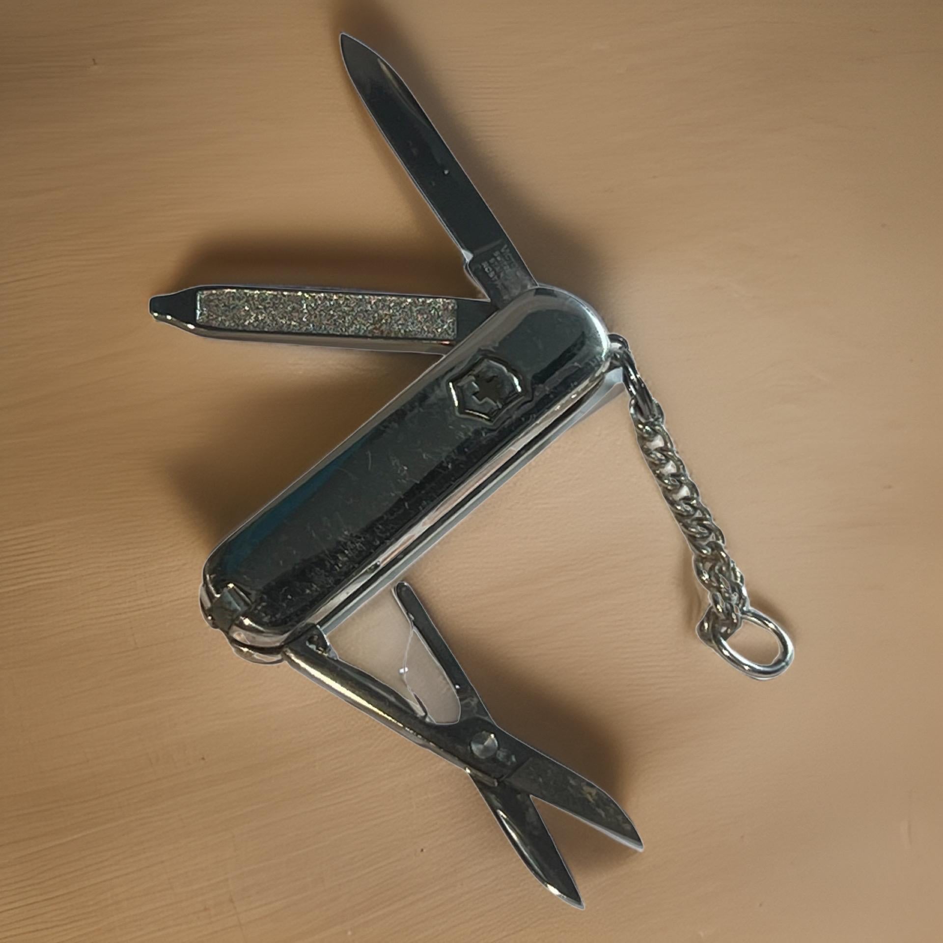 Tiffany & Co Nachlass-Taschenmesser mit Schlüsselanhänger aus 18k Silber im Angebot 5