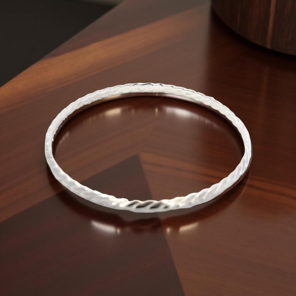Tiffany & Co Single Bangle Bracelet Sterling Silver Estate For Sale 1