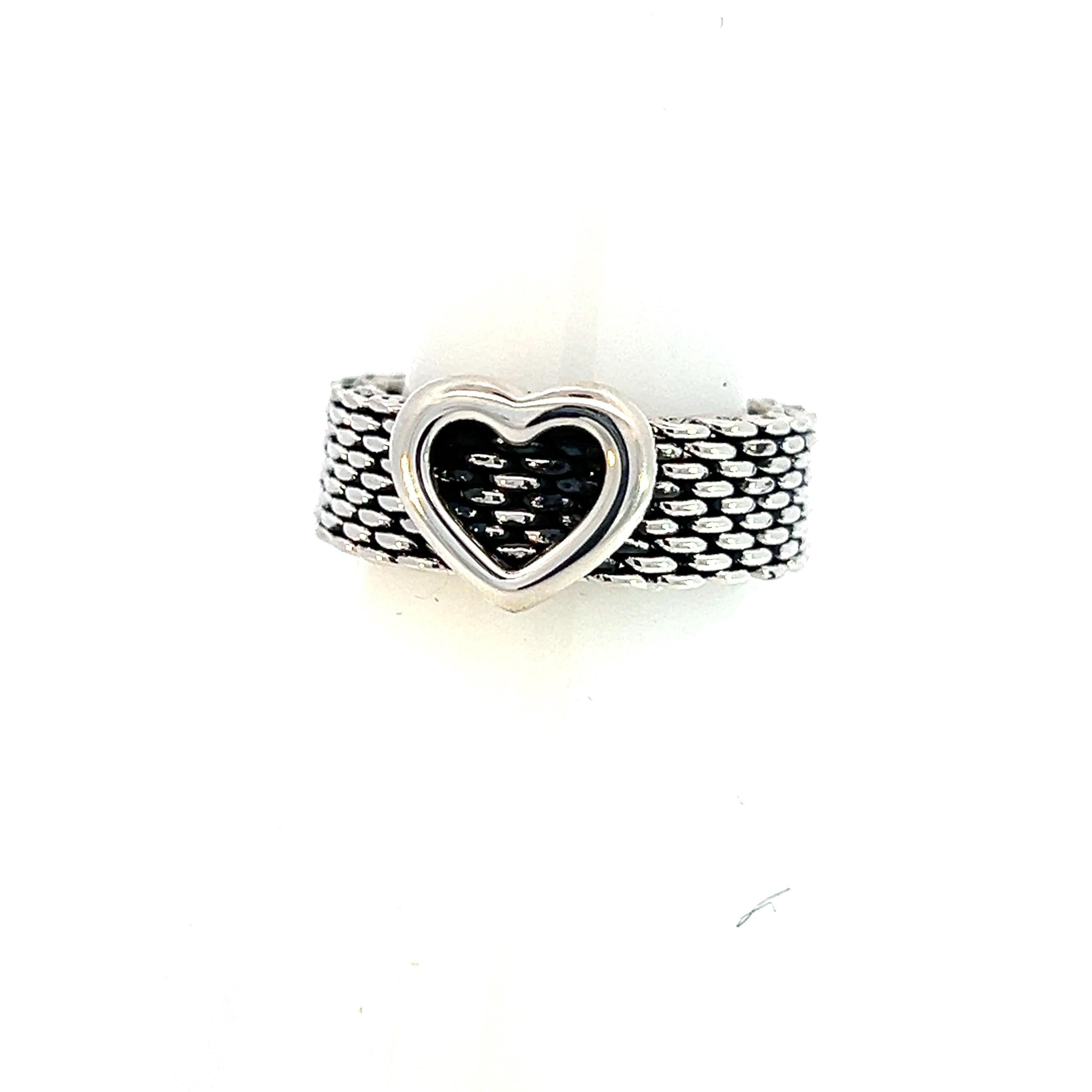 Tiffany & Co Estate Somerset Heart Ring 5.5 Silver 6.30 mm In Good Condition For Sale In Brooklyn, NY