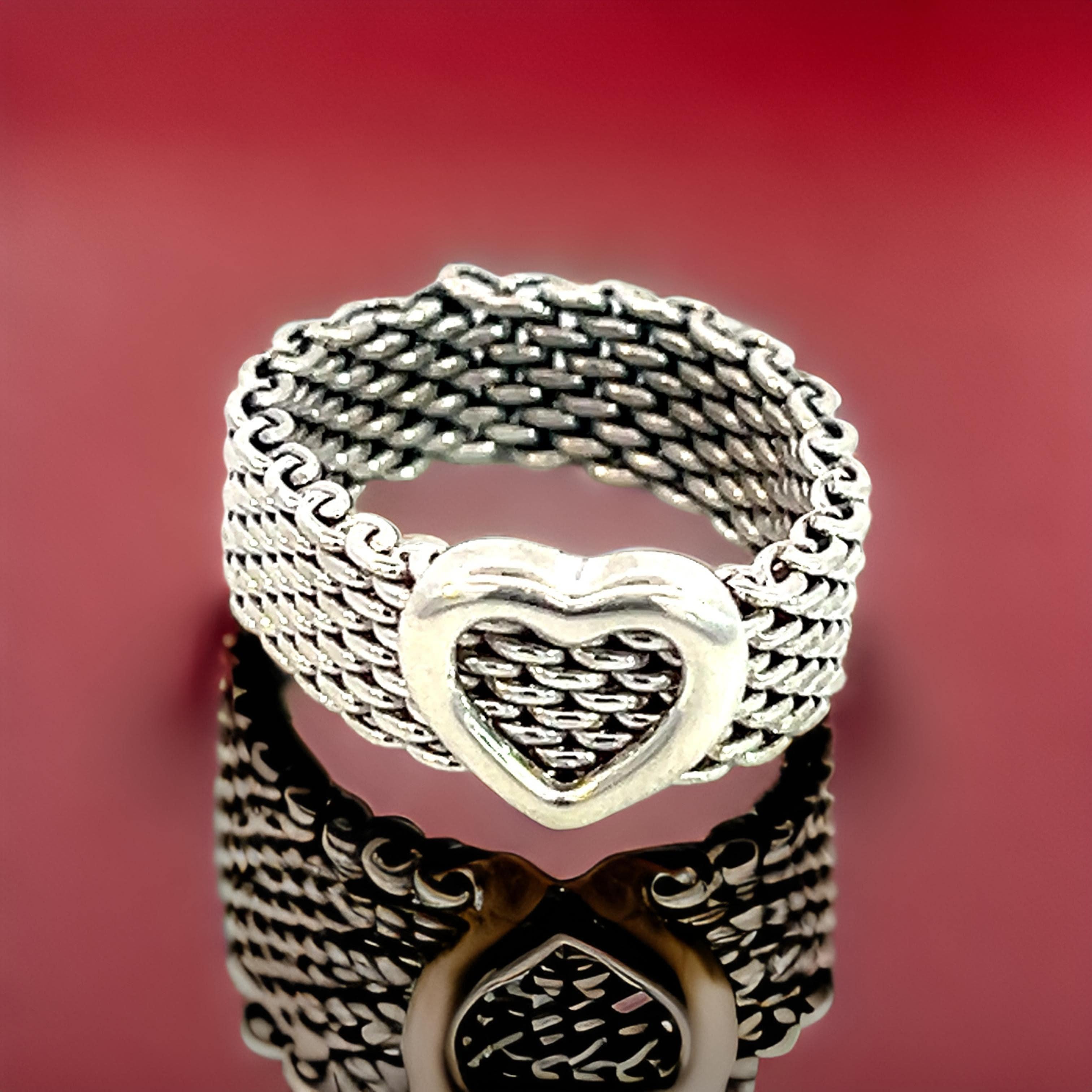 Tiffany & Co Estate Somerset Heart Ring Size 5.5 Sterling Silver 6.5 mm For Sale 4