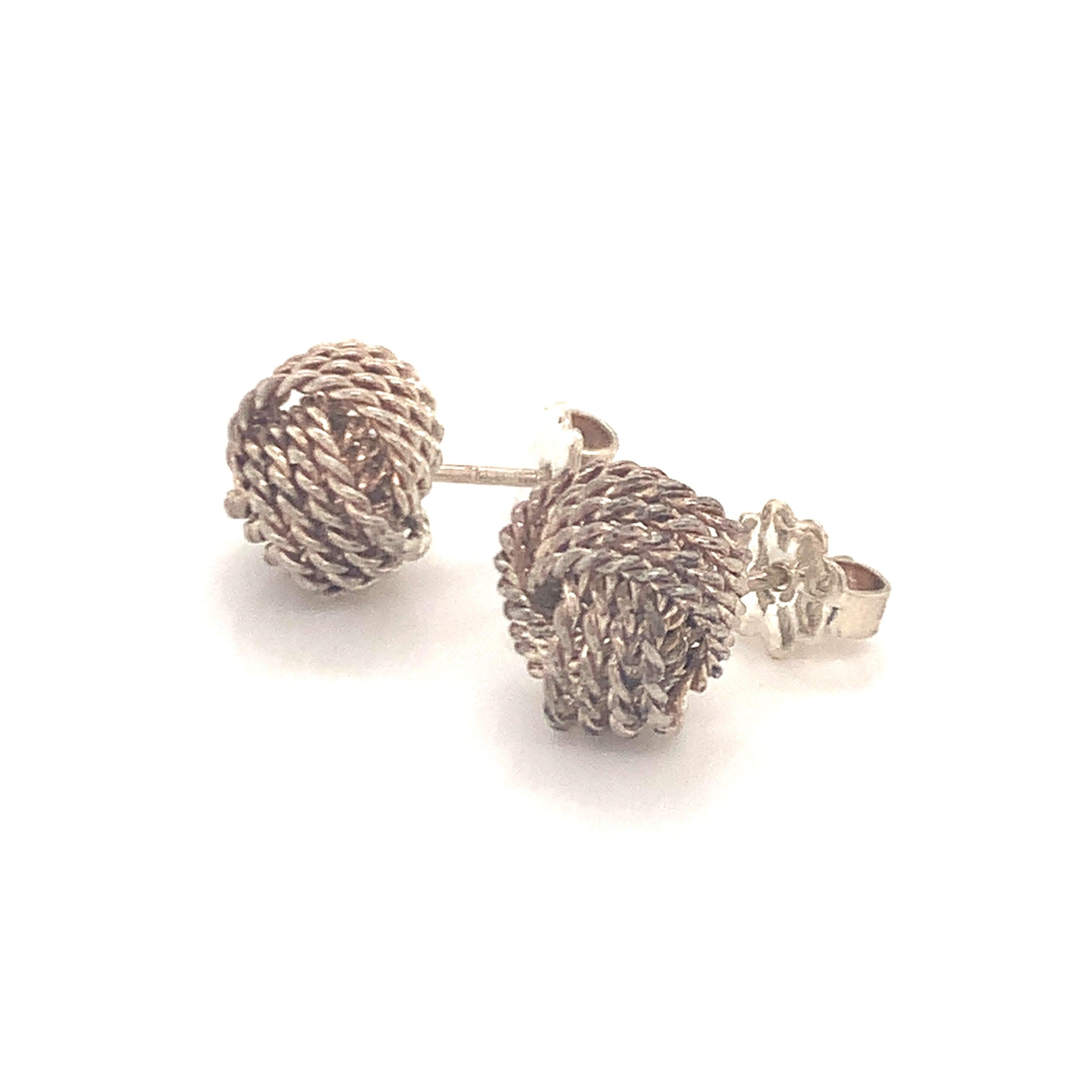 Tiffany & Co Estate Somerset Love Knot Earrings Sterling Silver In condizioni buone in vendita a Brooklyn, NY