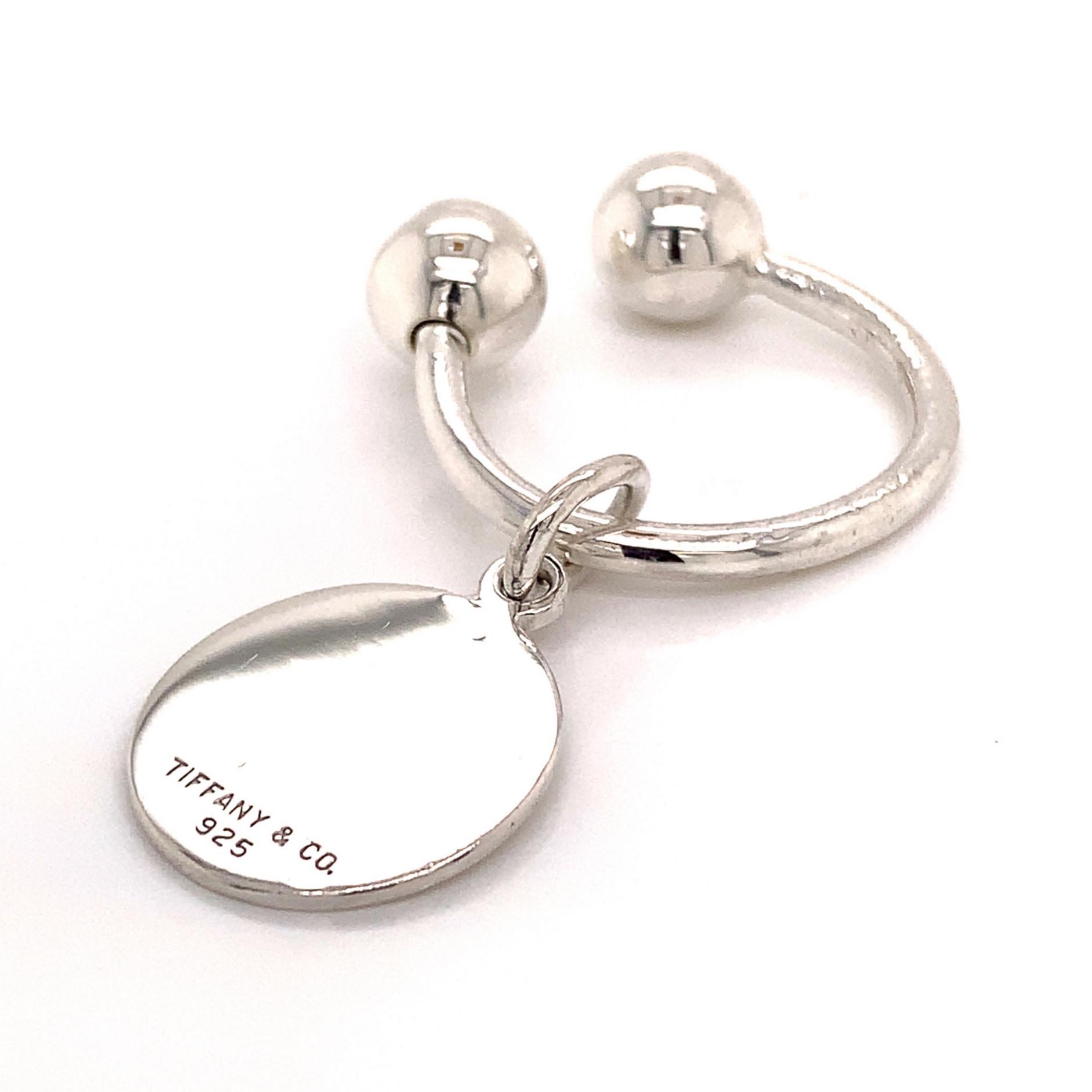 Tiffany & Co Estate Sterling Silver Keychain 9.2 Grams In Good Condition For Sale In Brooklyn, NY