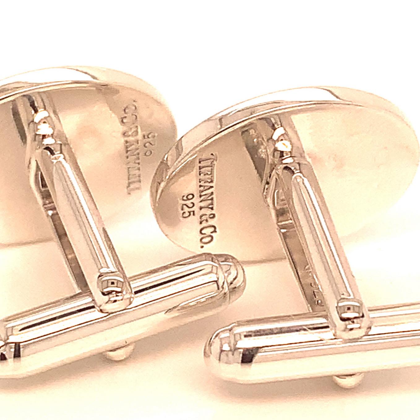 Tiffany & Co. Estate Sterling Silver Oval Cufflinks 12.10 Grams In Good Condition For Sale In Brooklyn, NY