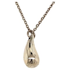 Tiffany & Co Estate Tear Drop Pendant Silver Necklace 17" By Elsa Peretti