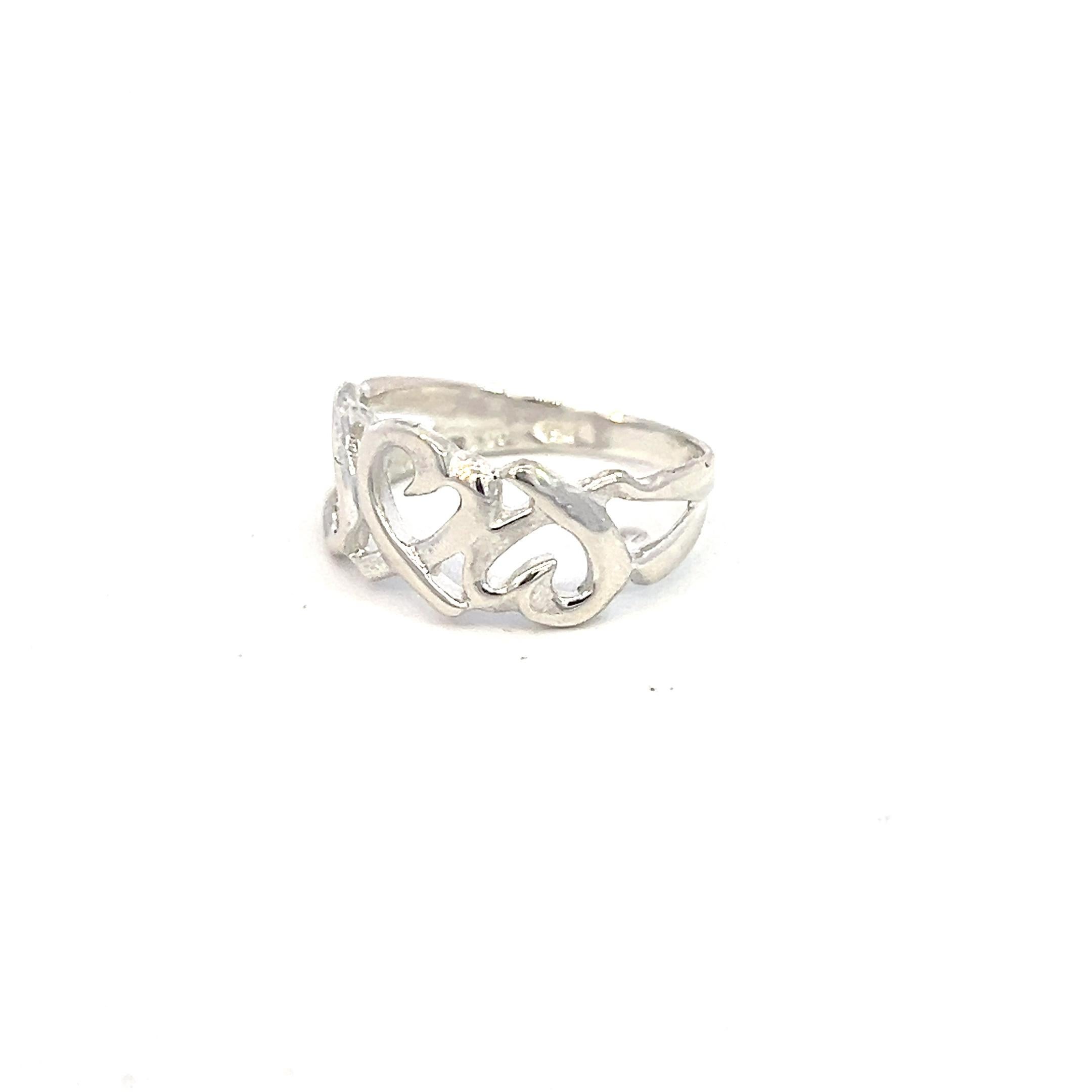 Tiffany & Co Estate Triple Heart Ring 4 Sterling Silver TIF641

TRUSTED SELLER SINCE 2002

DETAILS
Style: Triple Heart Ring
Ring Size: 4
Metal: Sterling Silver

We try to present our estate items as best as possible and most have been newly polished