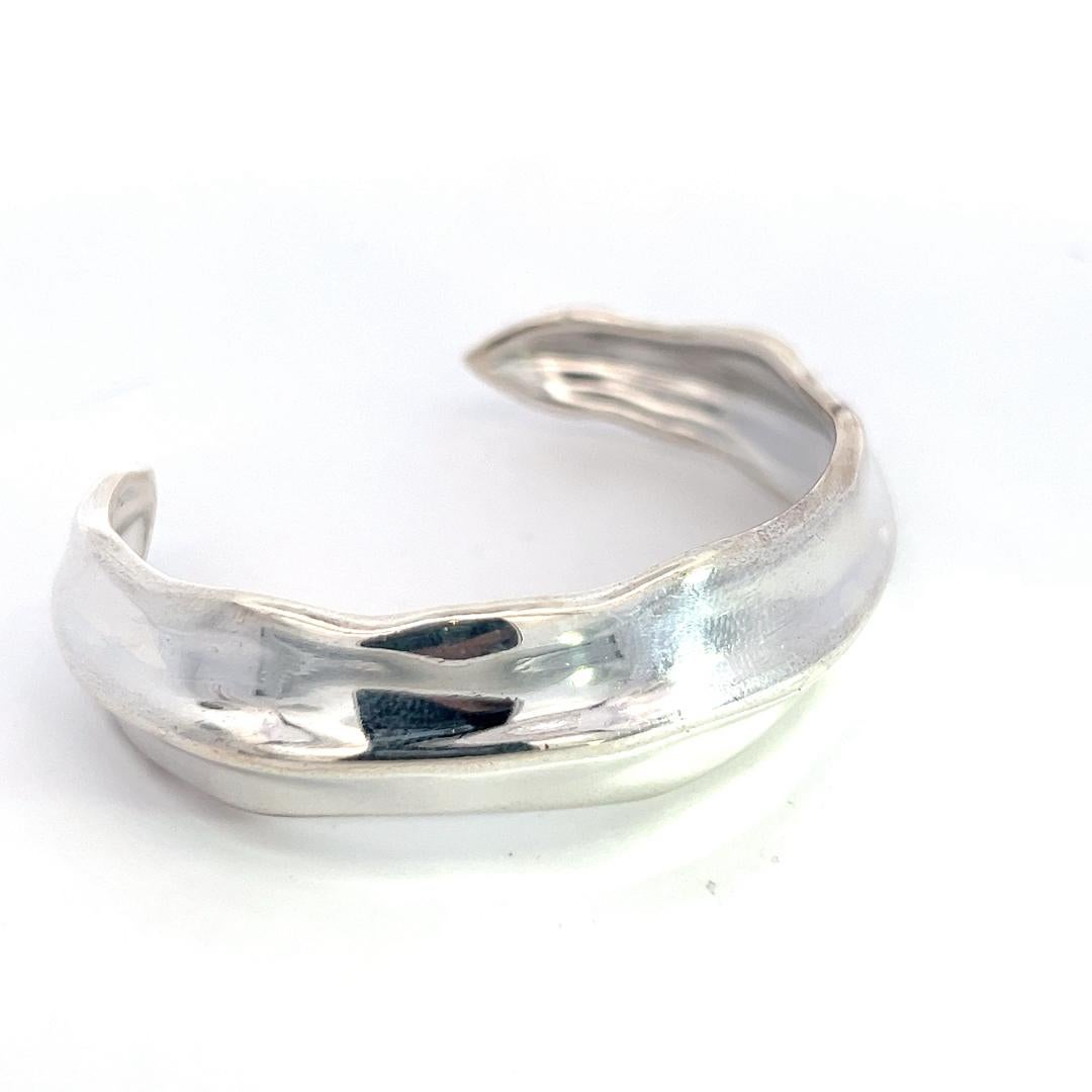 Women's Tiffany & Co Estate Wave Swirl Cuff Bracelet 17.75 mm Height Silver
