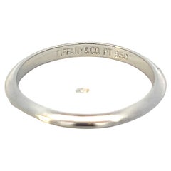 Alliance de succession Tiffany & Co en platine de 2 mm d'épaisseur