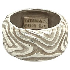 Tiffany 
Co Estate Woodgrain Design Ring 5 Silver 11 mm Height