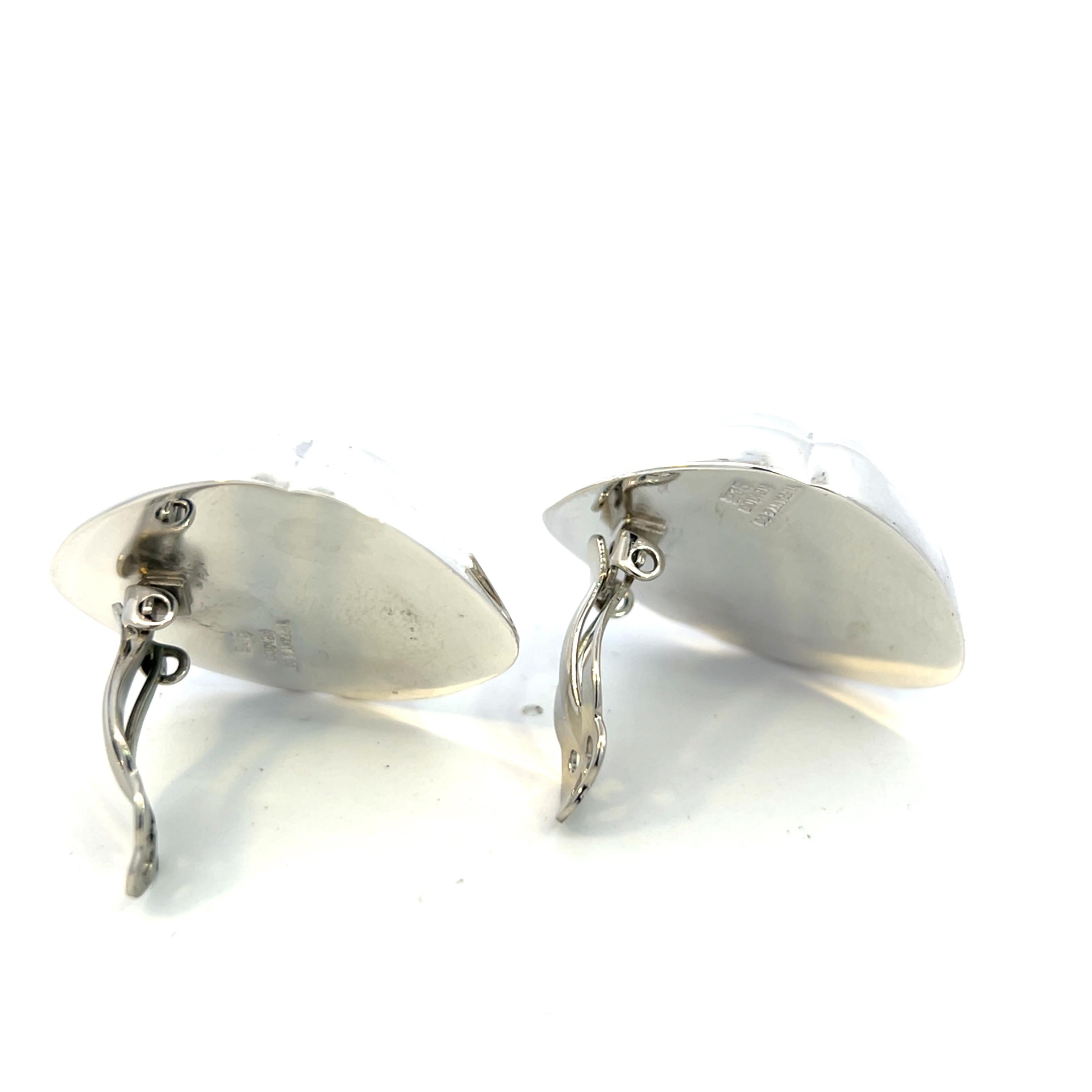 Tiffany & Co. Estate XL Orecchini a clip in argento Sterling In condizioni buone in vendita a Brooklyn, NY