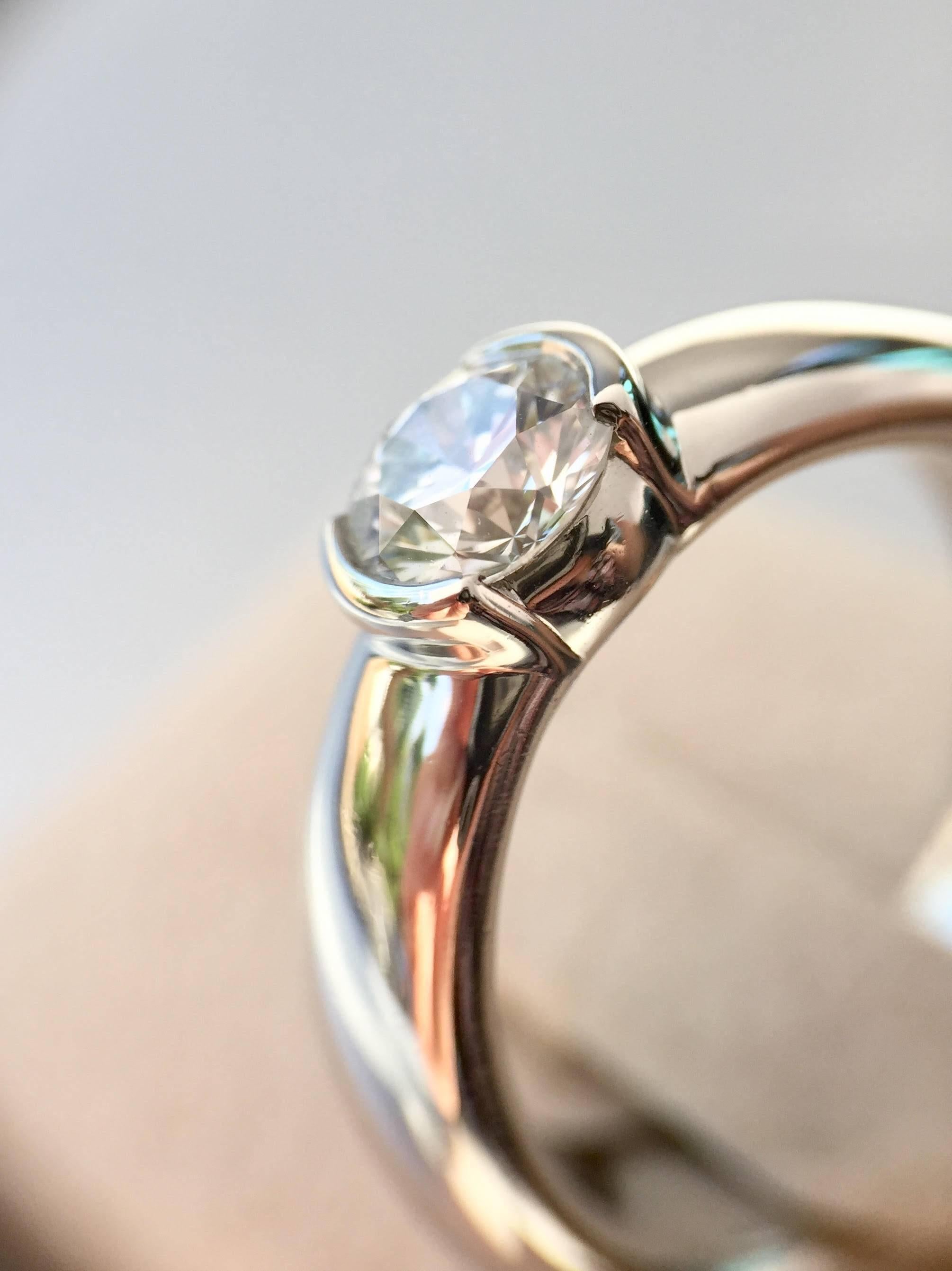 Tiffany & Co. Etoile 1.12 Carat Round Diamond Solid Platinum Solitaire Ring 1
