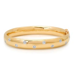 TIFFANY & Co. Etoile 18K Gold 9mm Wide Diamond Bangle Bracelet
